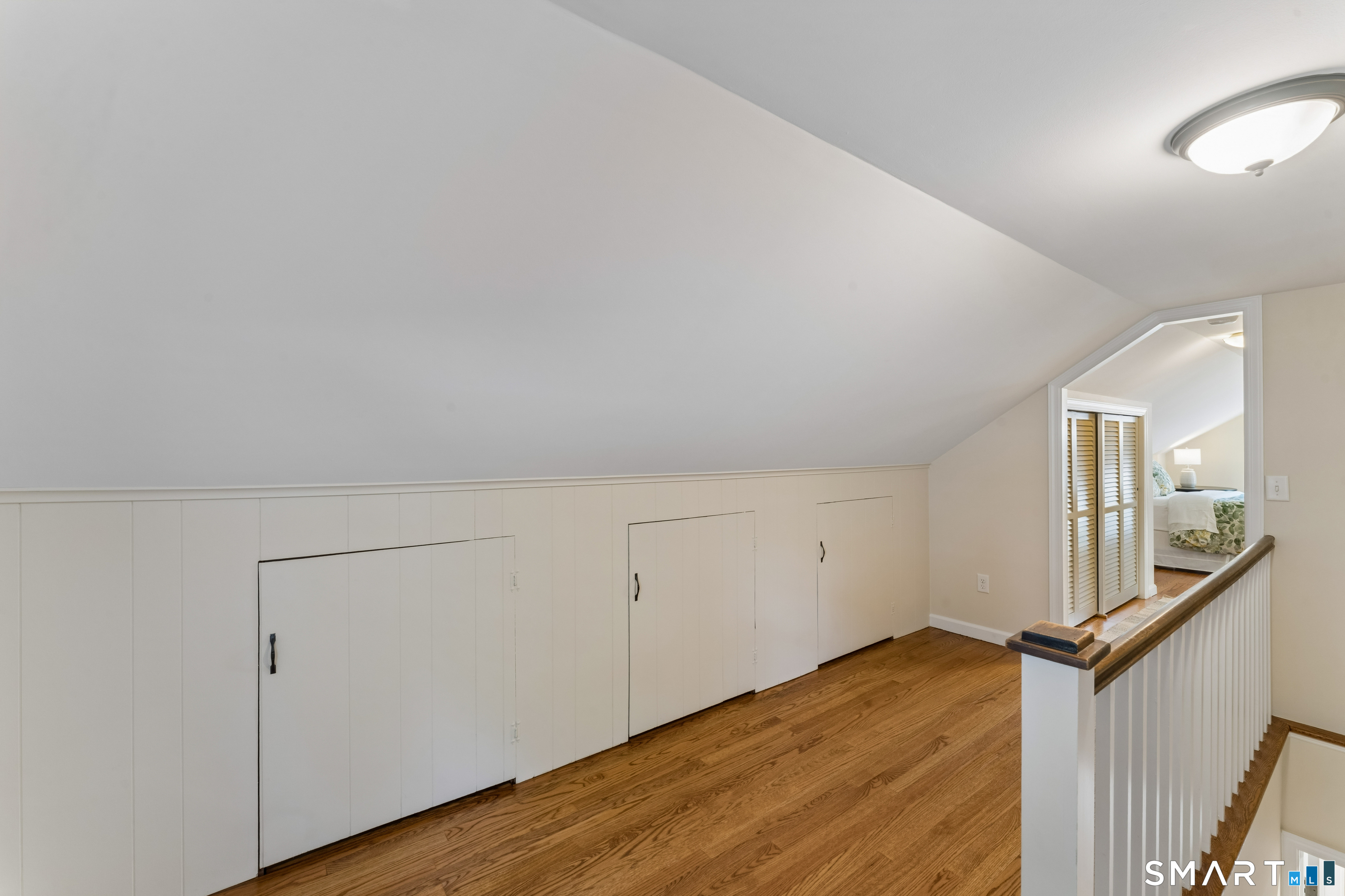 14 Redwood Drive