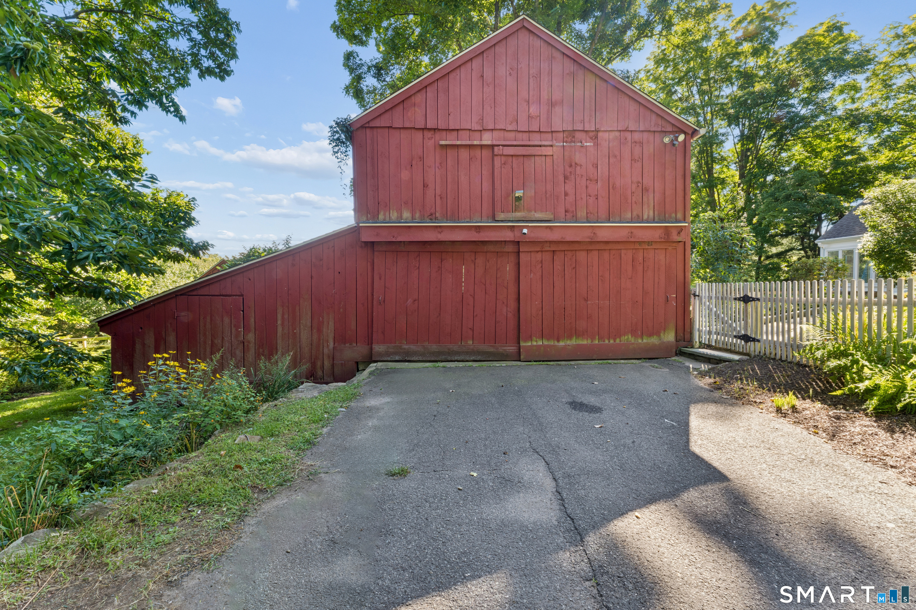 846 Southford Road