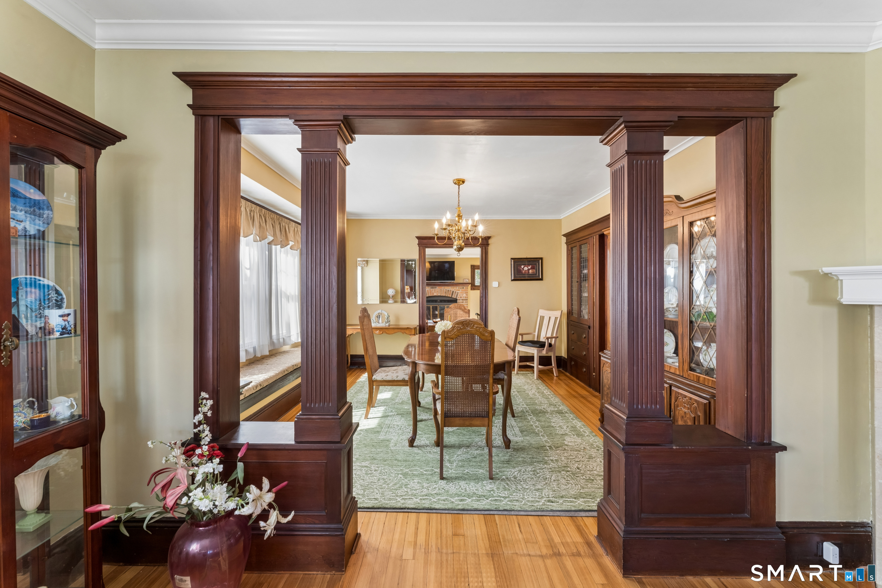 471 Housatonic Avenue