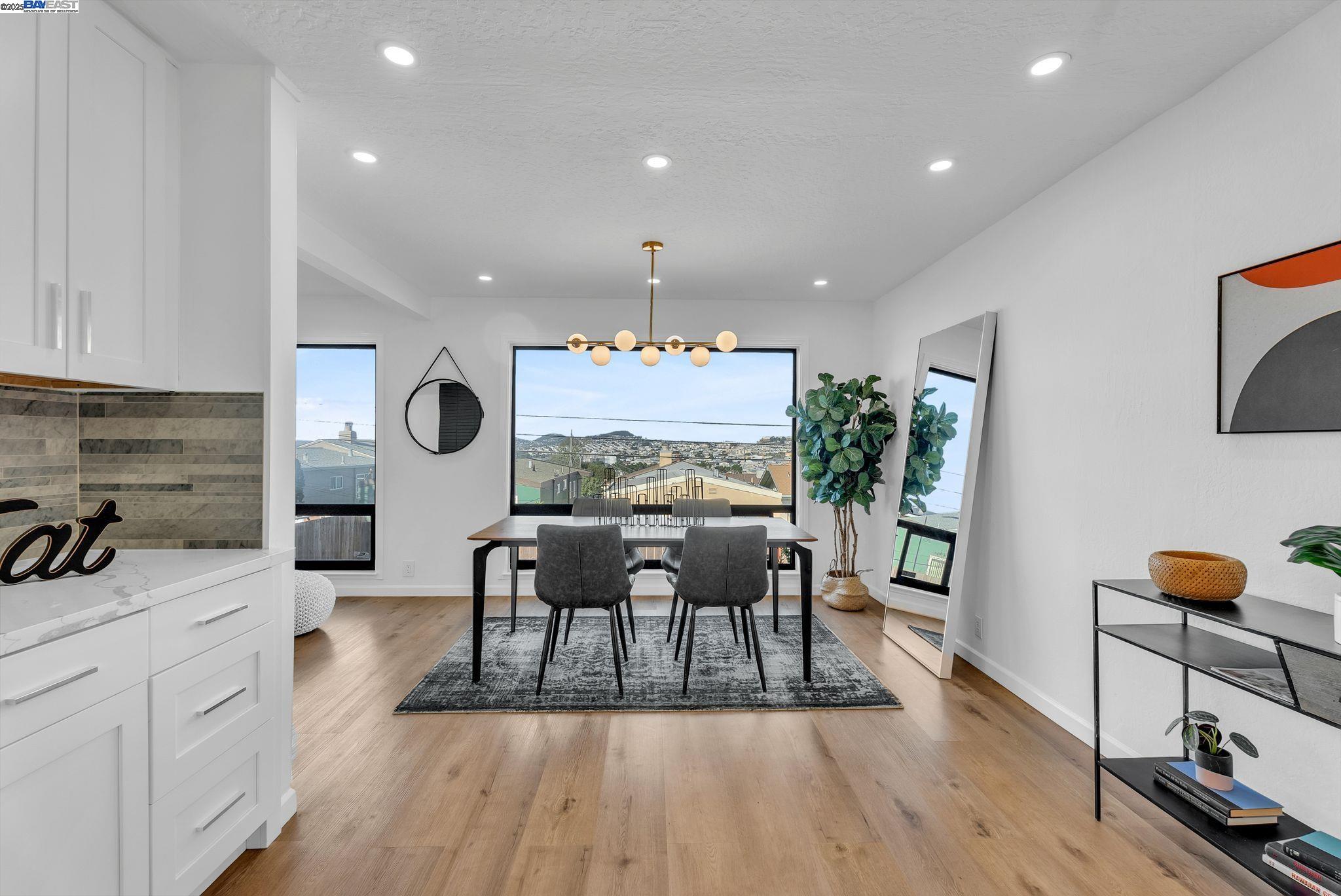 246 Alta Loma Ave