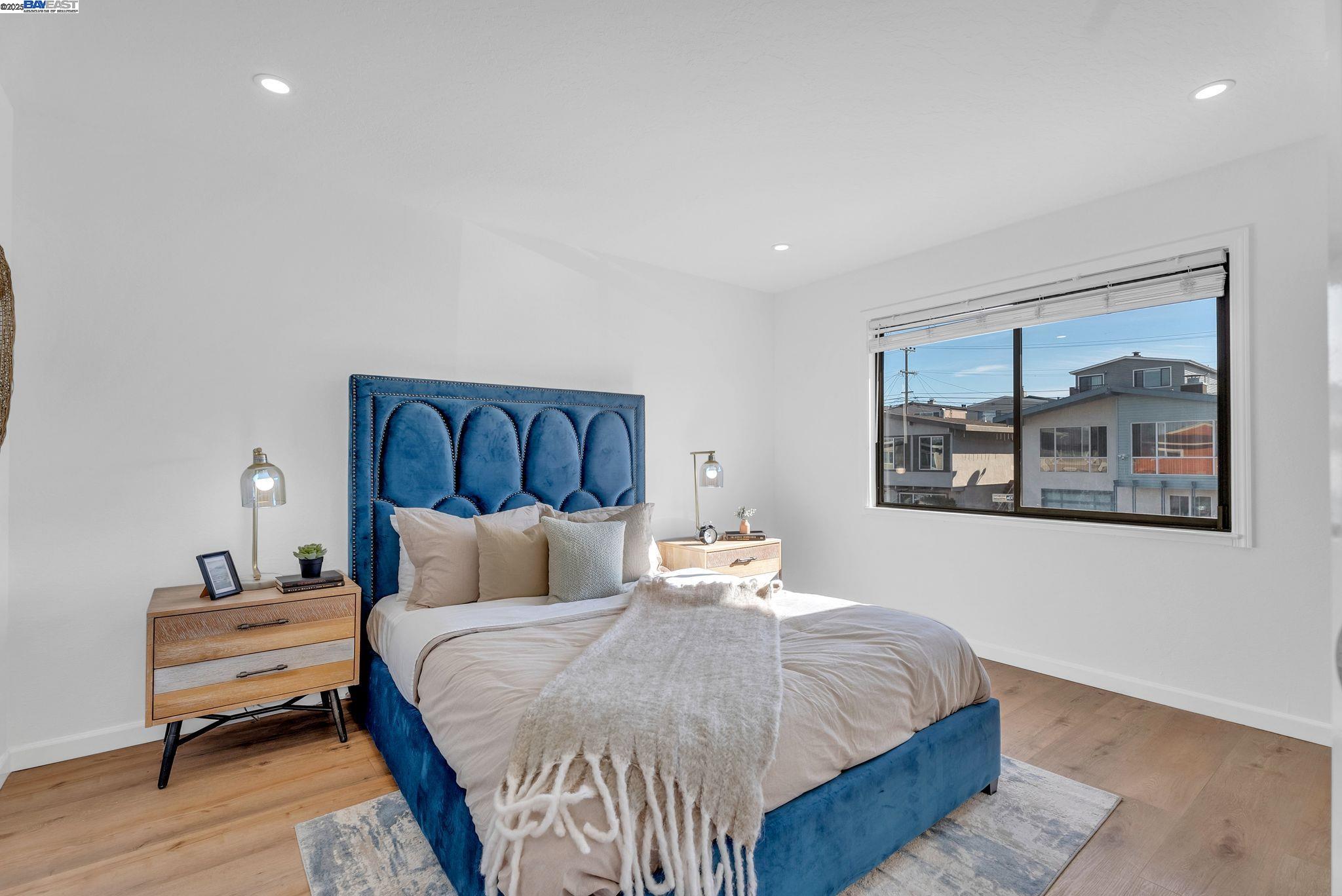 246 Alta Loma Ave
