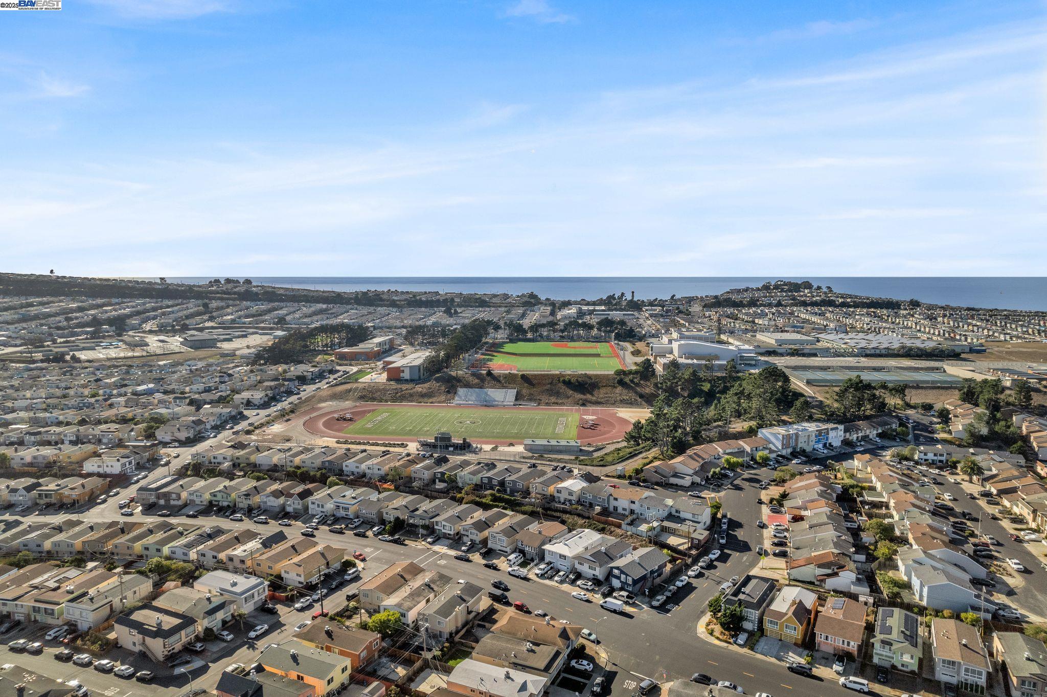 246 Alta Loma Ave