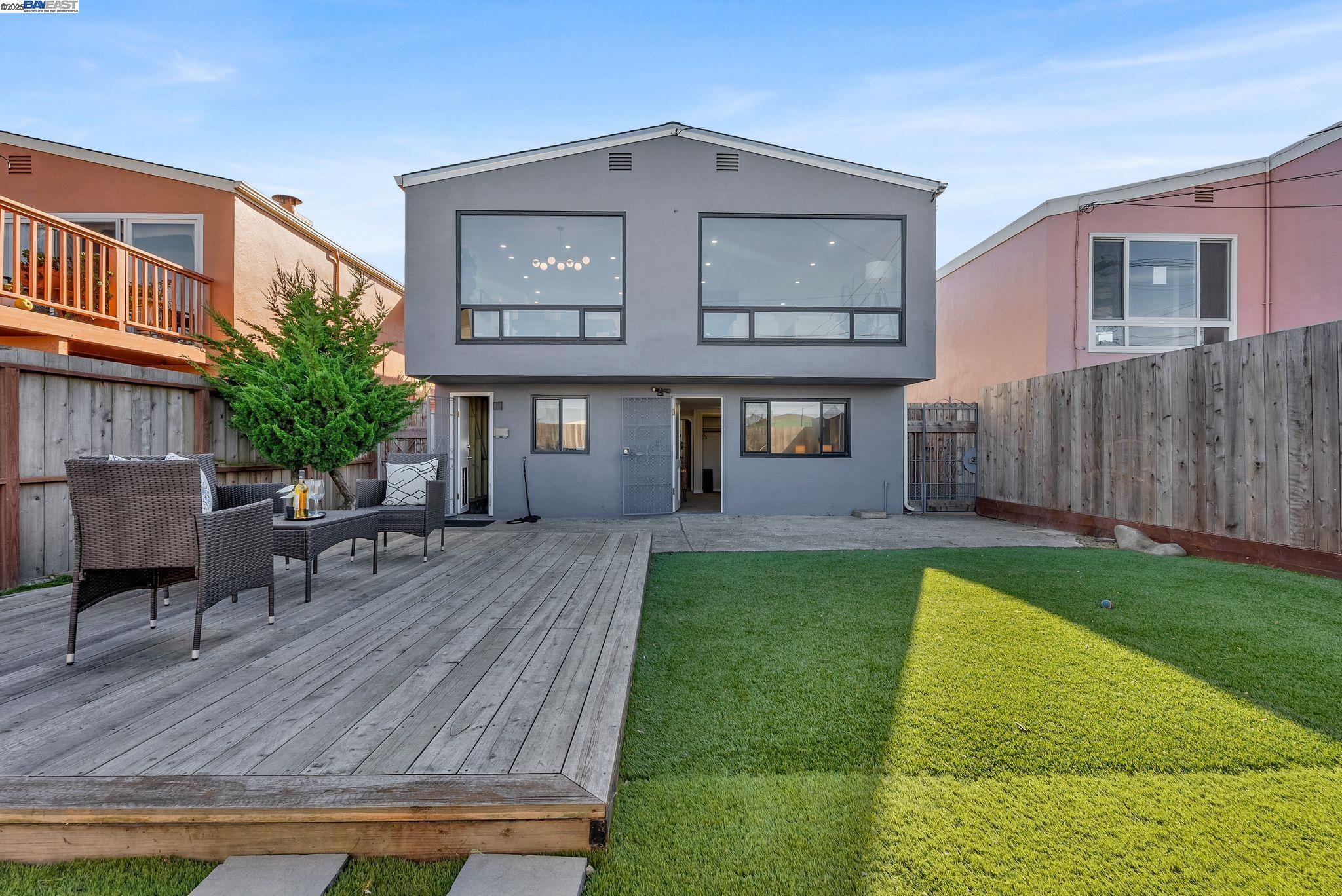 246 Alta Loma Ave