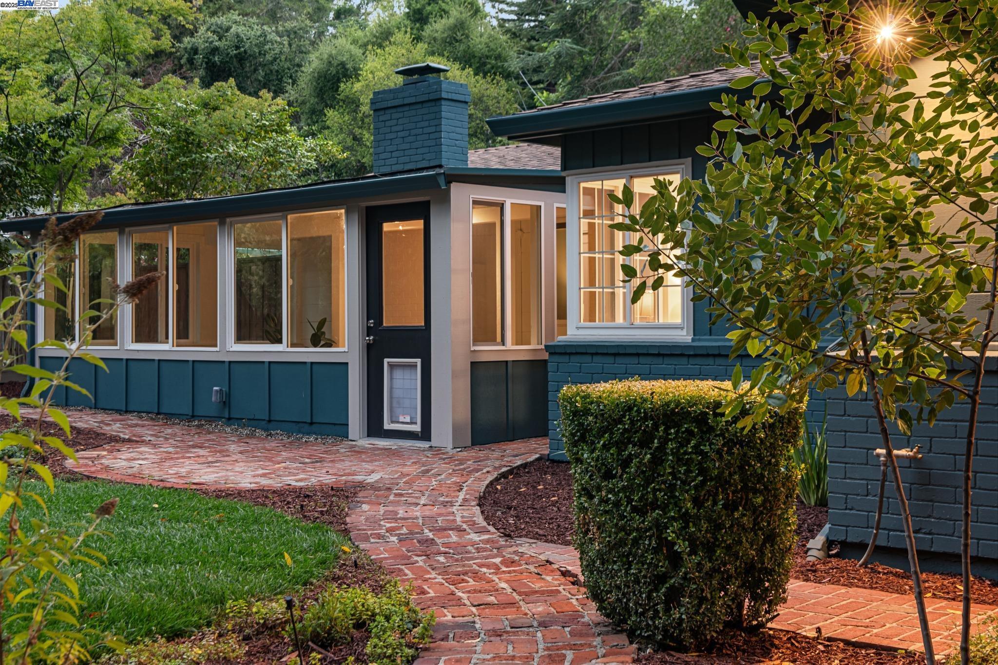 6 Dale Ct