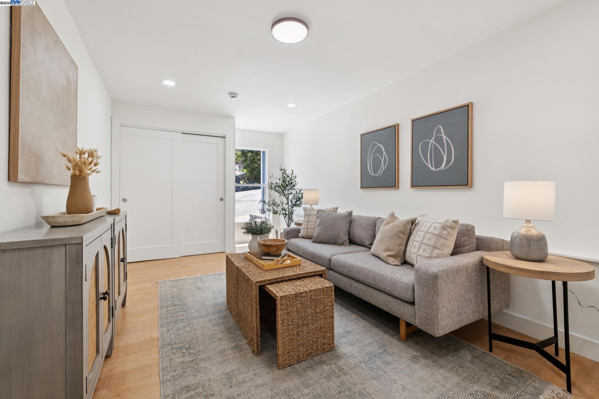 6 Dale Ct