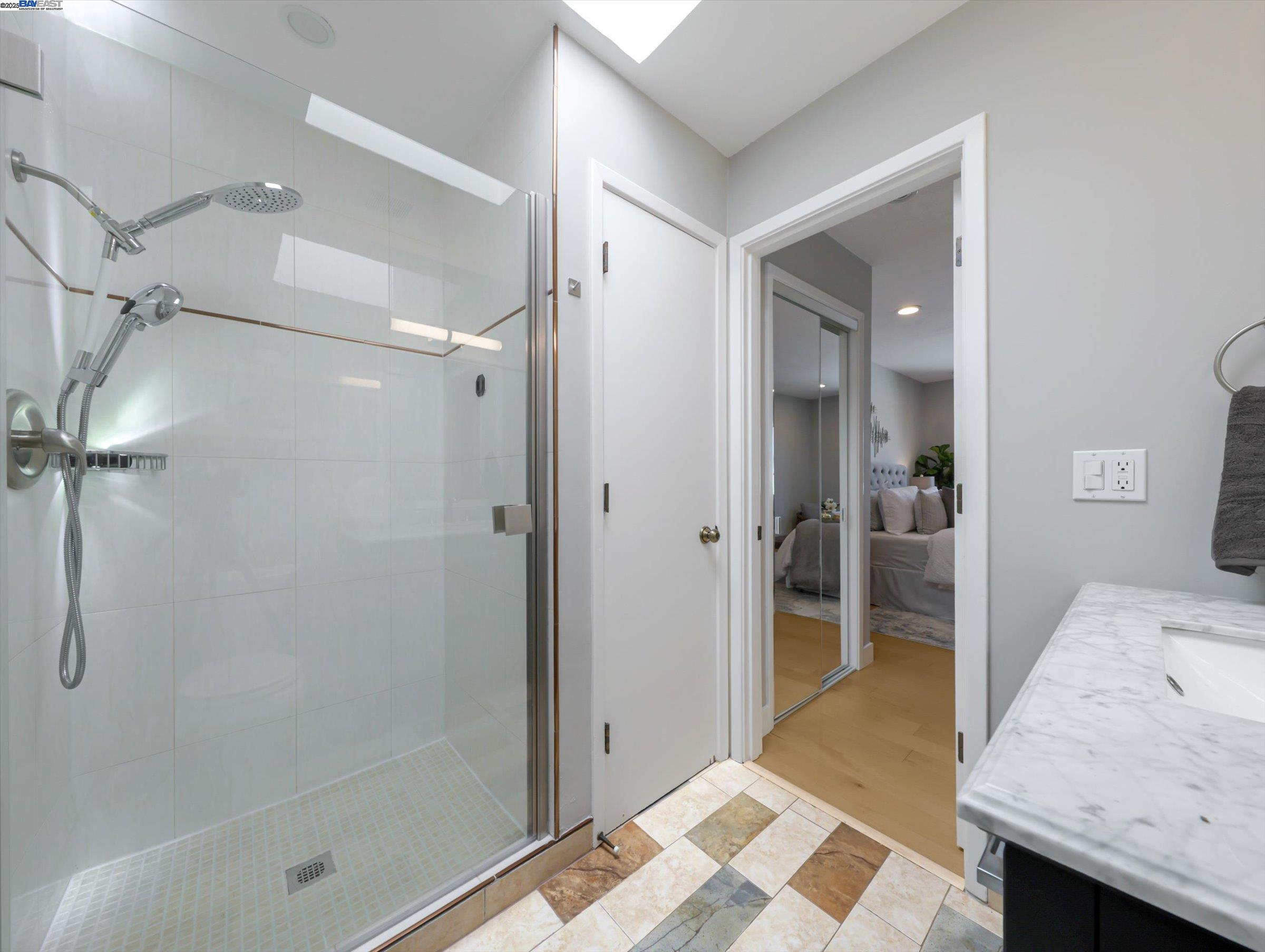 44 Lodato Ave Apt 212