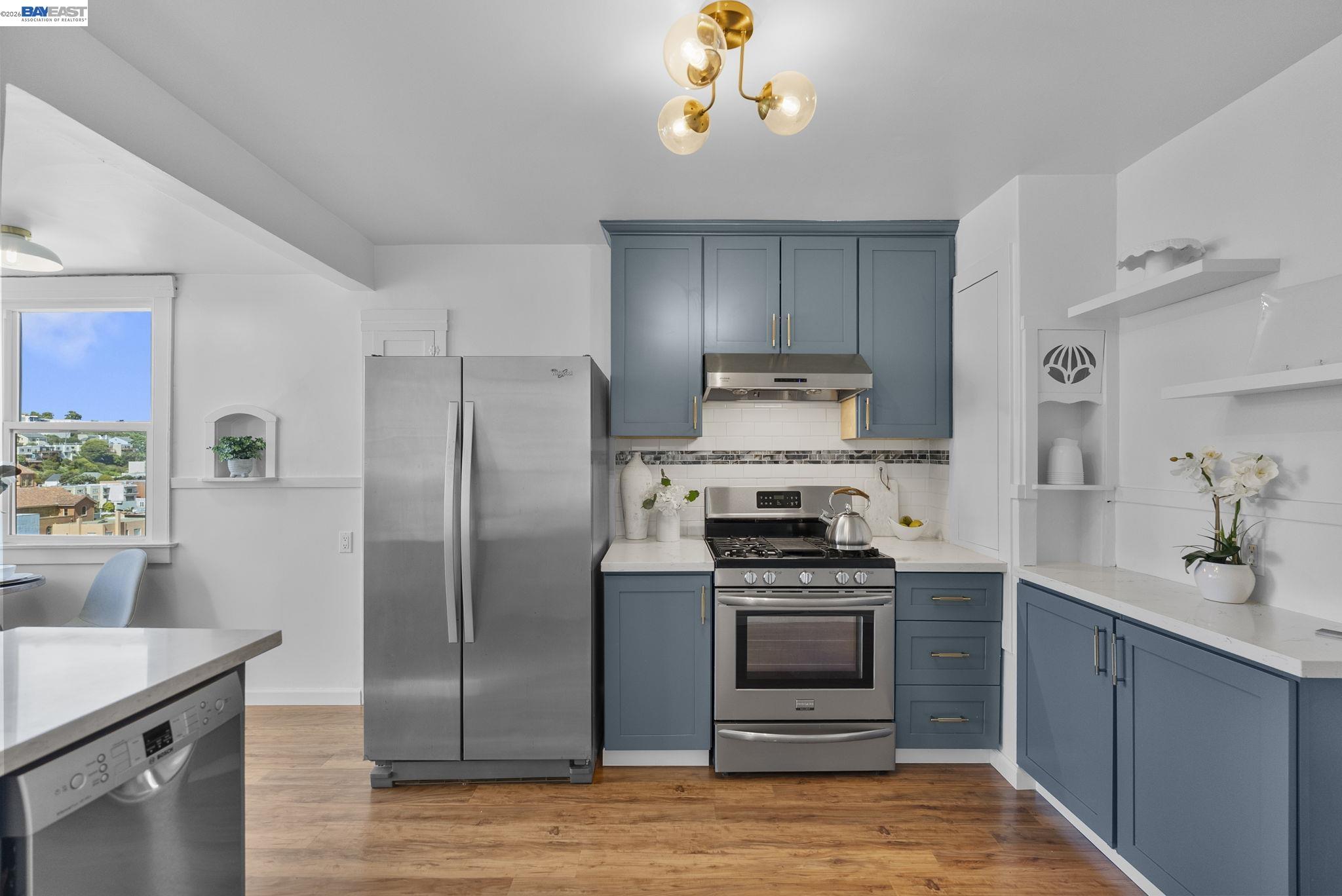 274 Staples Ave