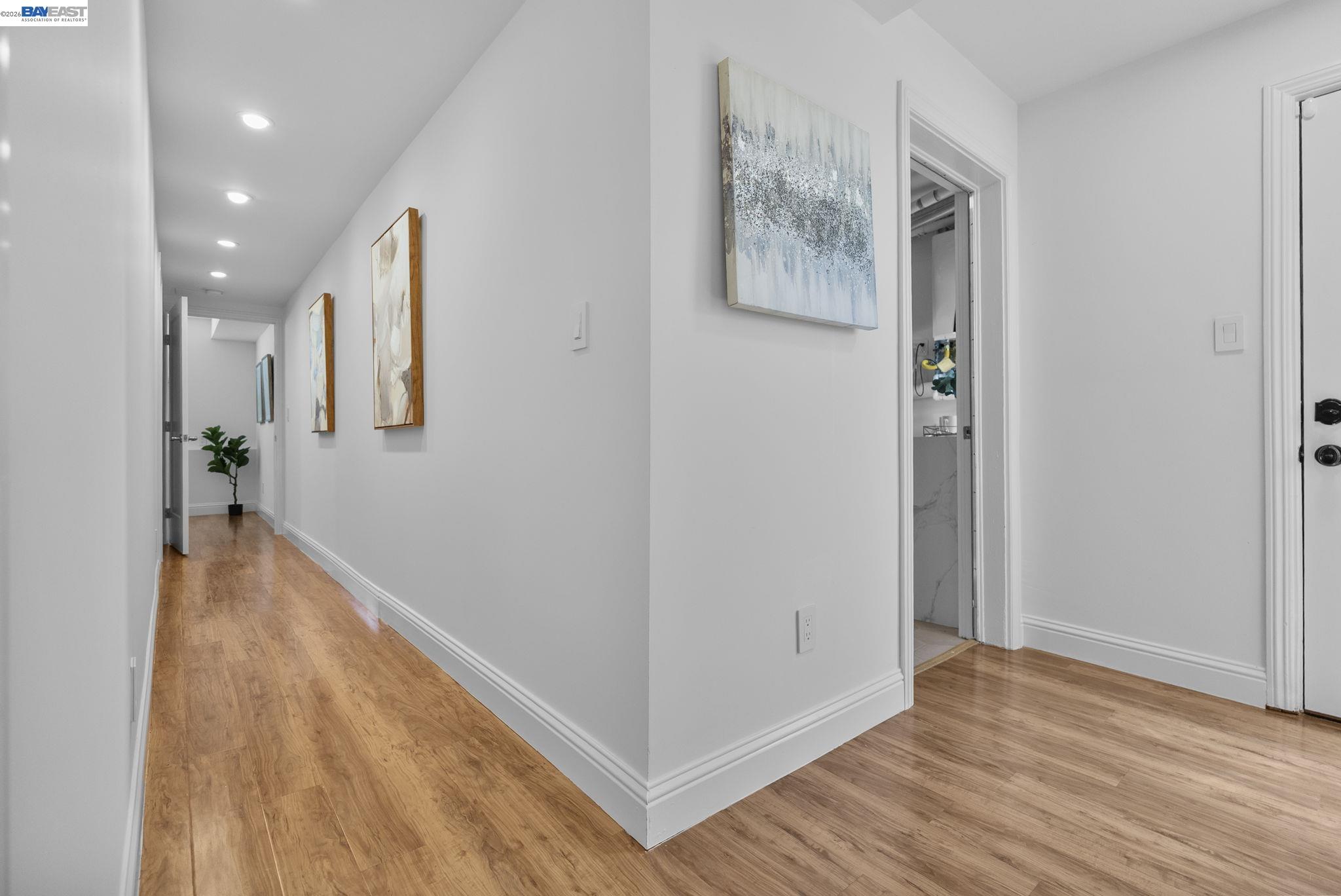 274 Staples Ave