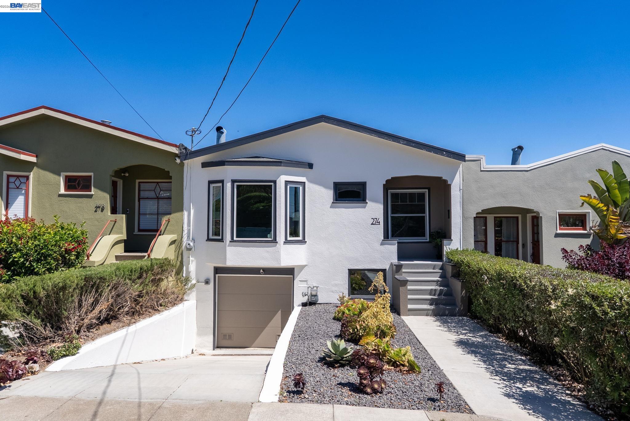 274 Staples Ave