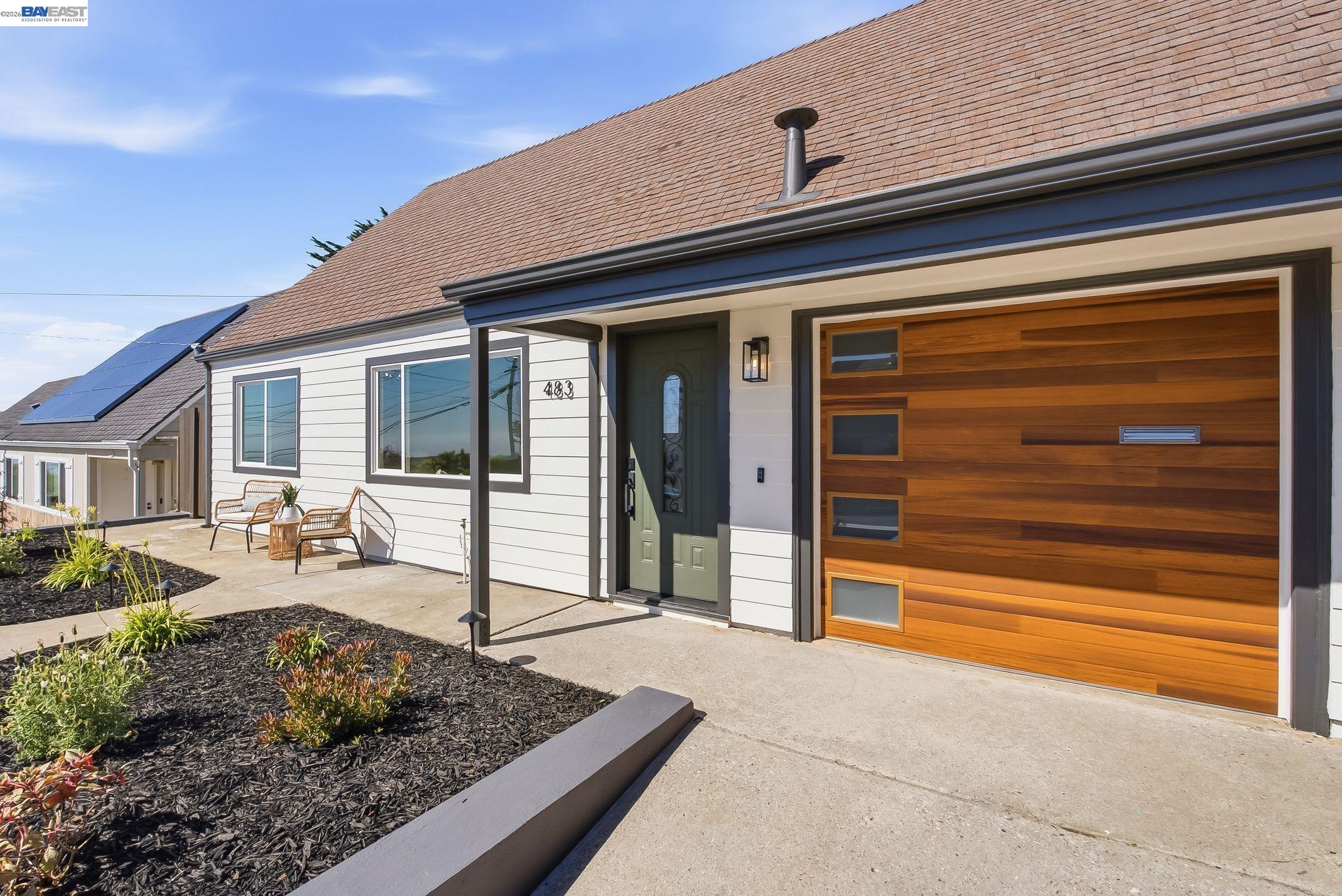 483 Heathcliff Dr