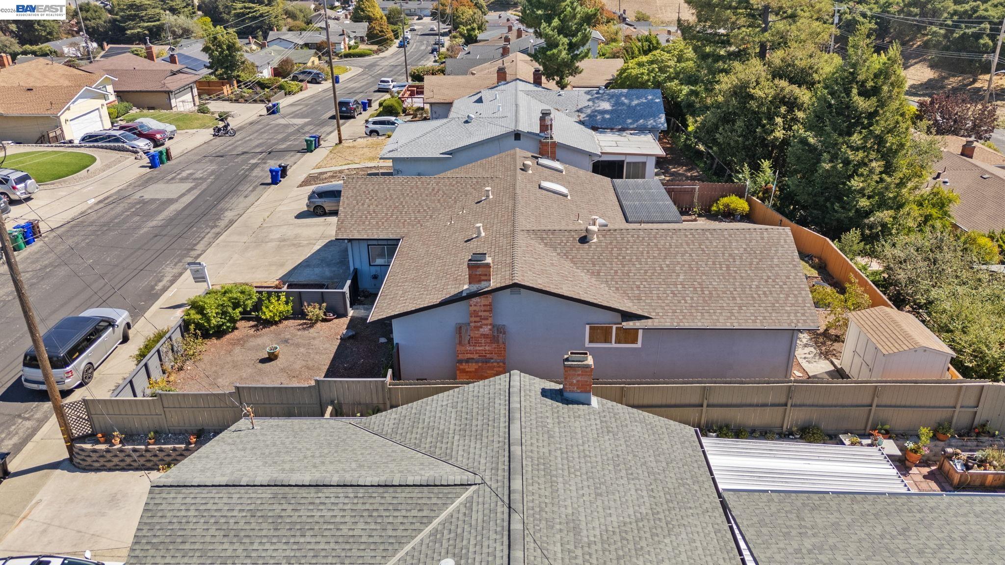 1201 Belfair Dr
