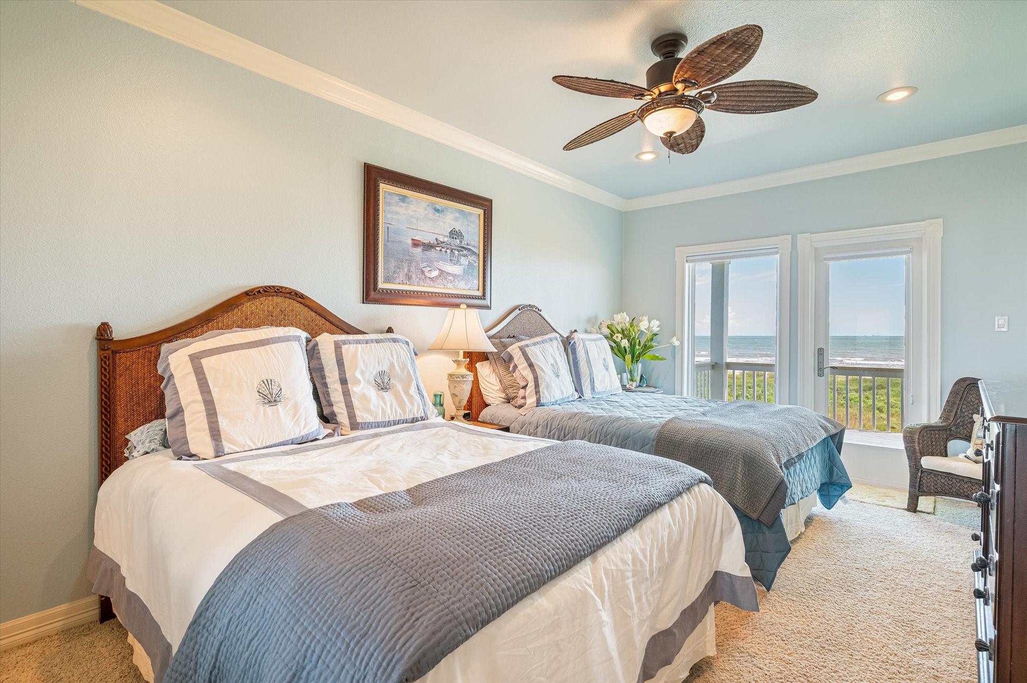 4040 Biscayne Beach Road