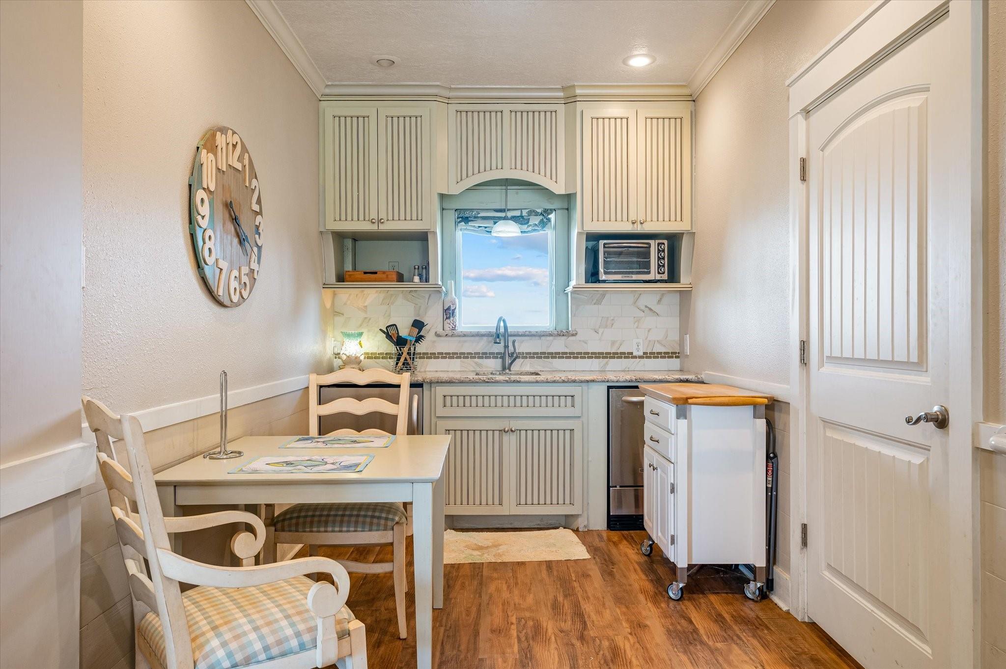 4040 Biscayne Beach Road