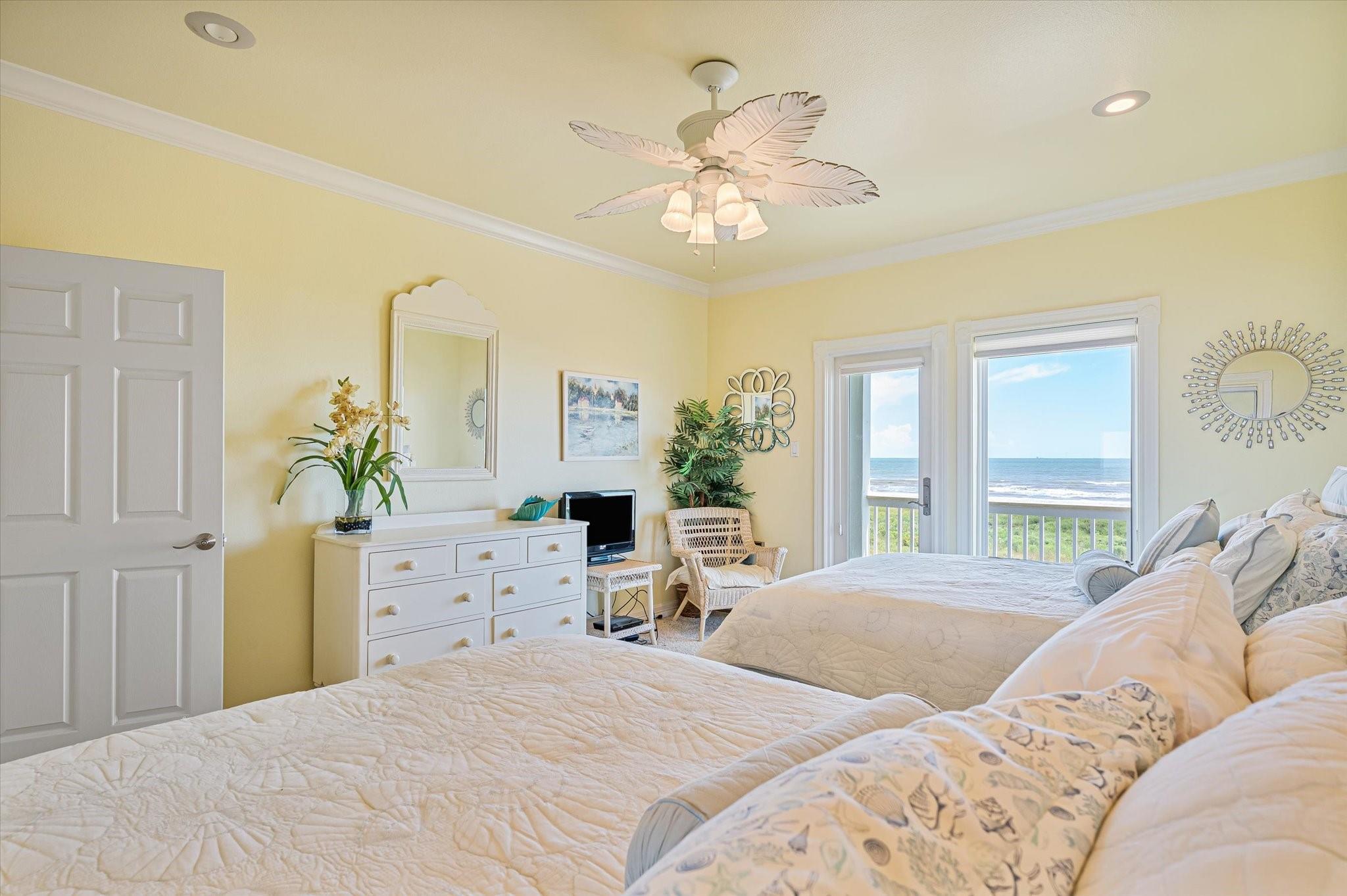 4040 Biscayne Beach Road