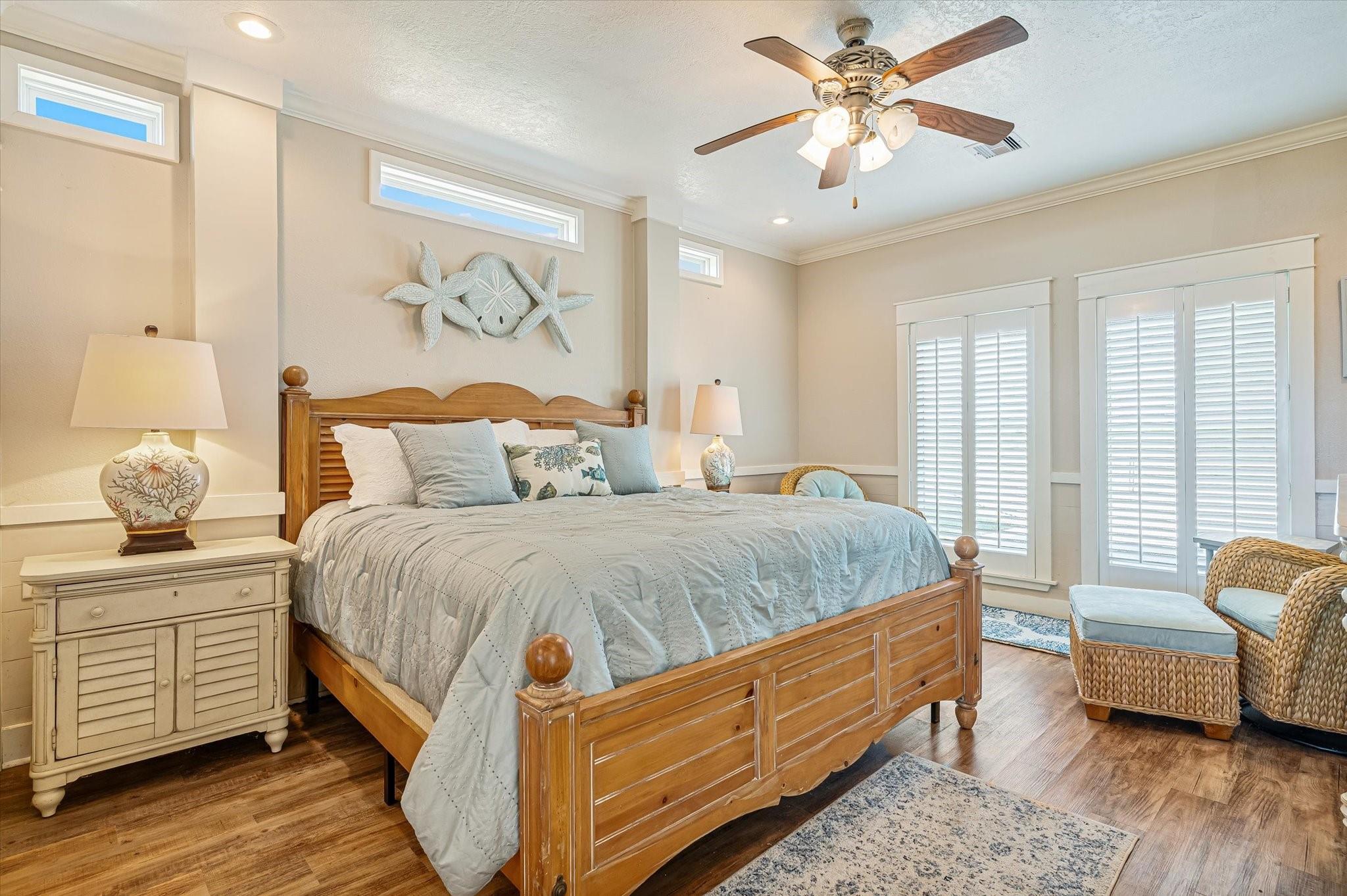 4040 Biscayne Beach Road