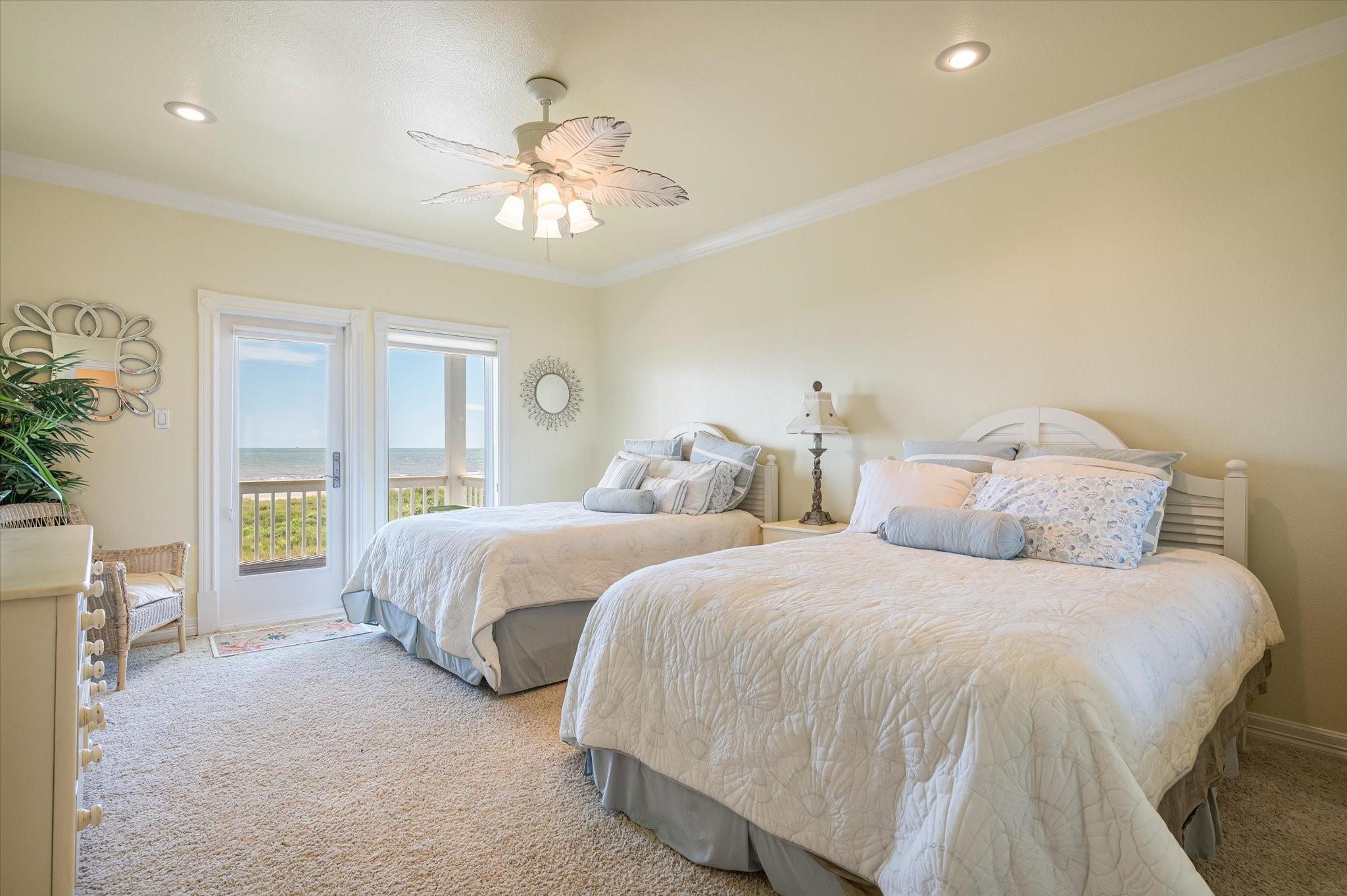 4040 Biscayne Beach Road