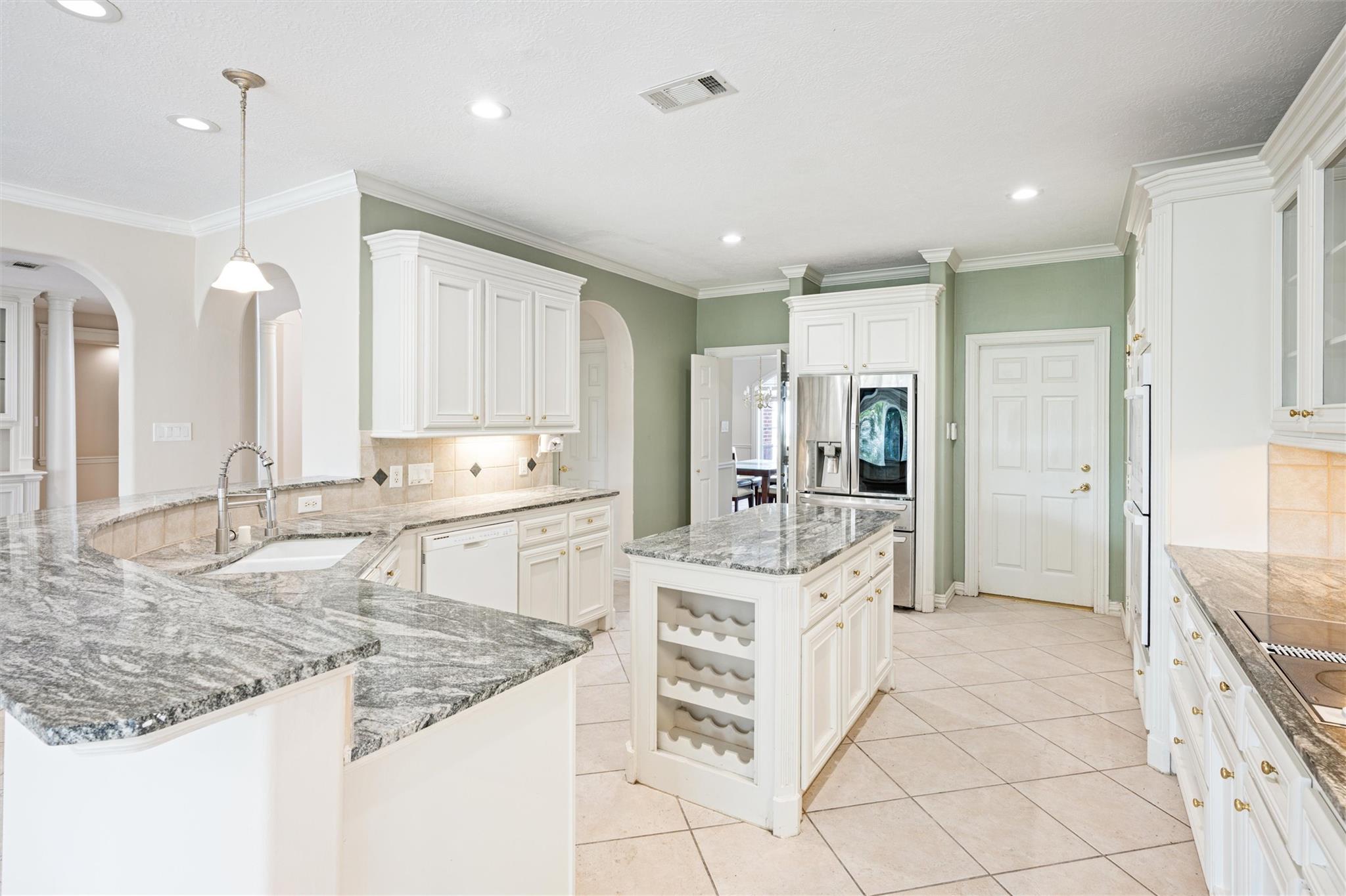 3311 El Dorado Boulevard