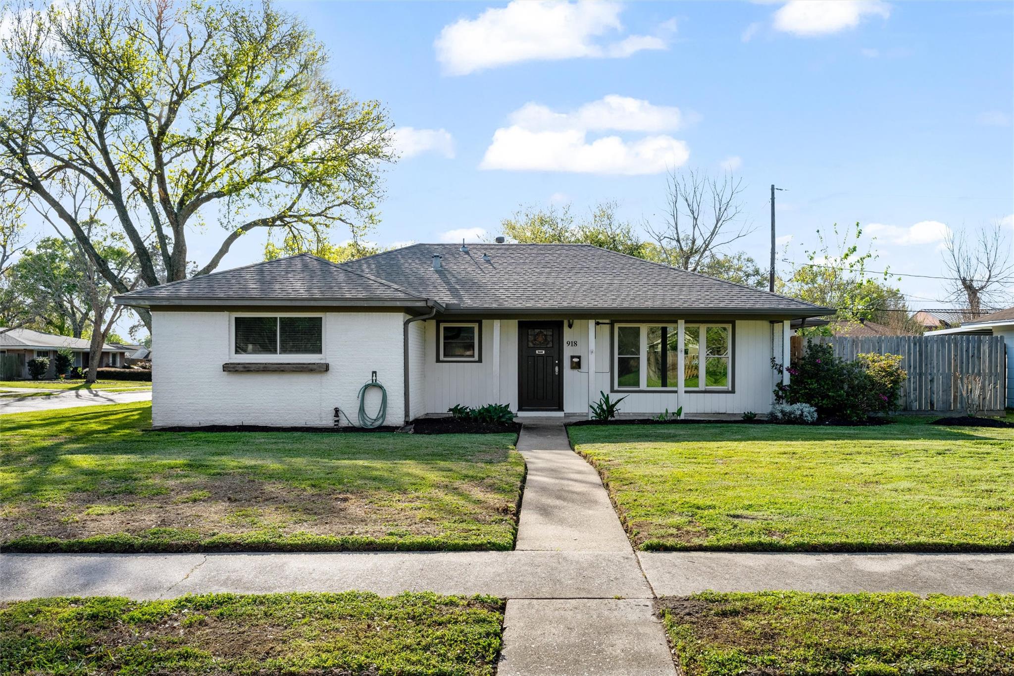 918 Martha Street