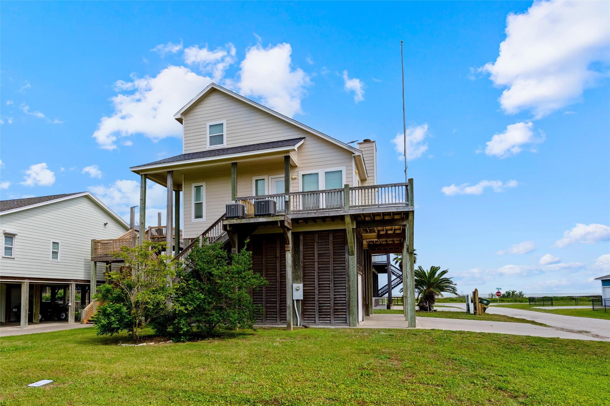 700 Palmetto Drive
