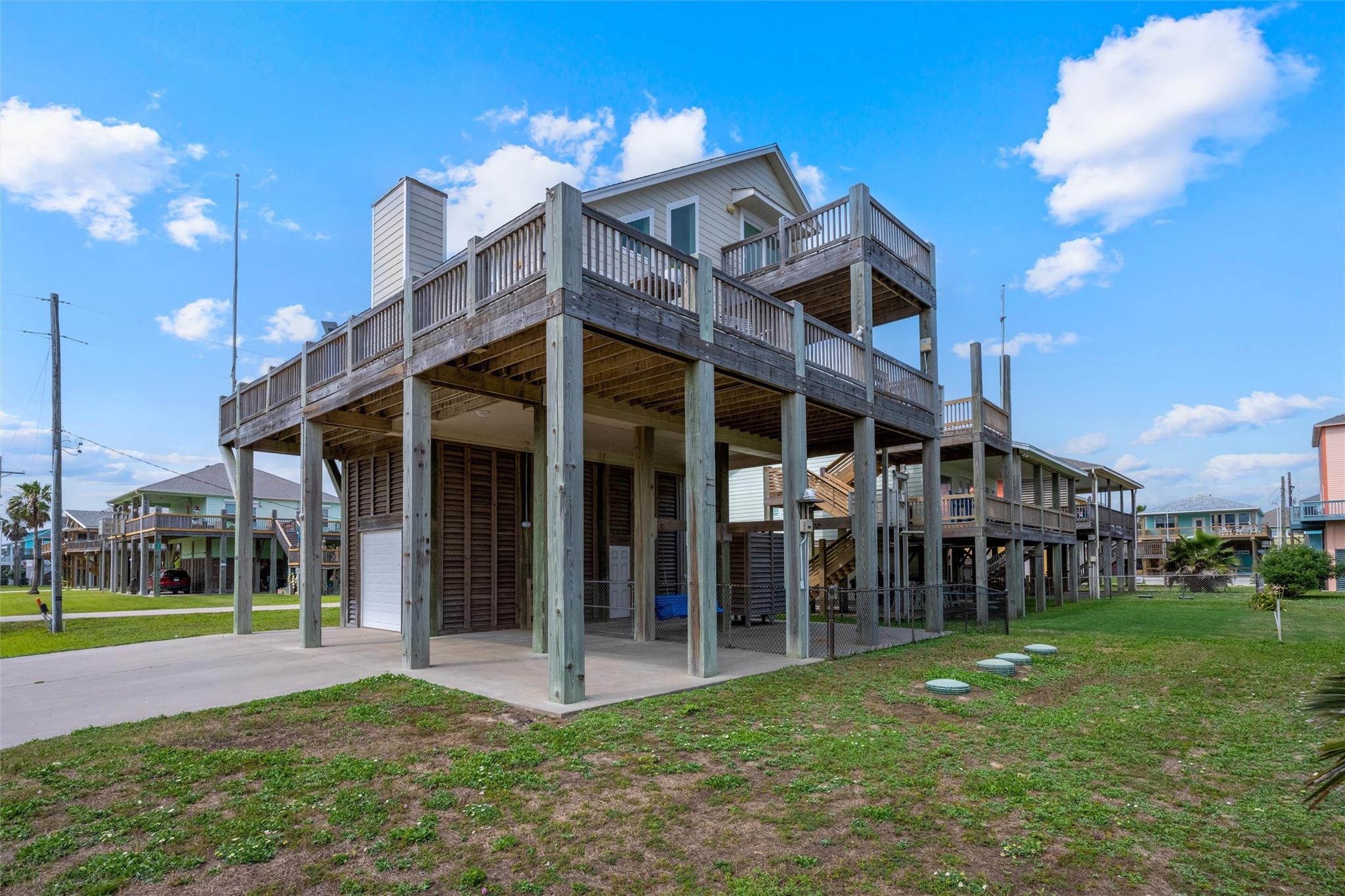 700 Palmetto Drive