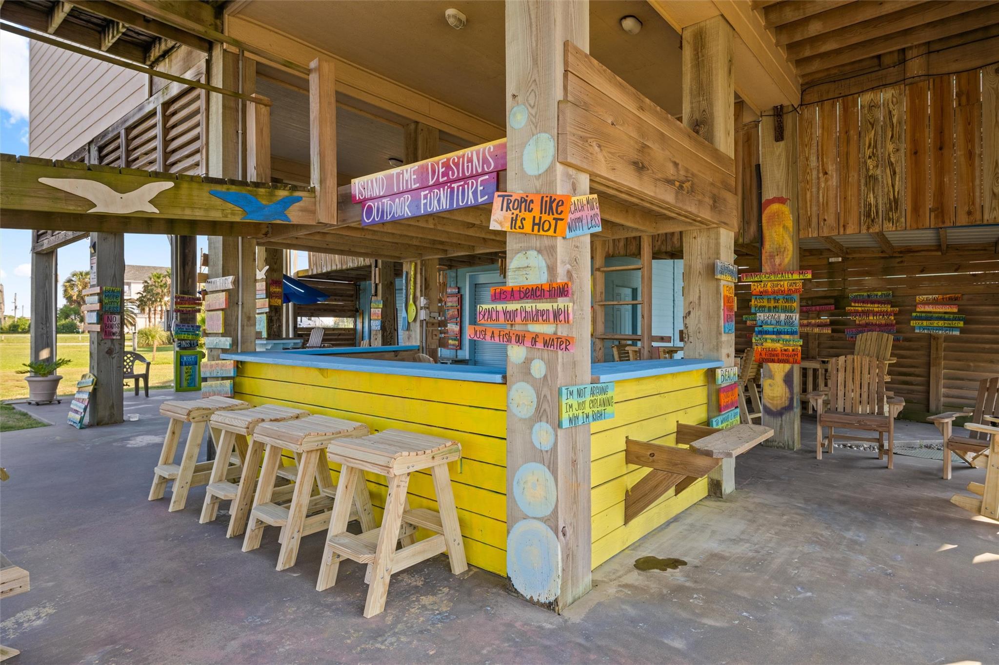 846 S Crystal Beach Road