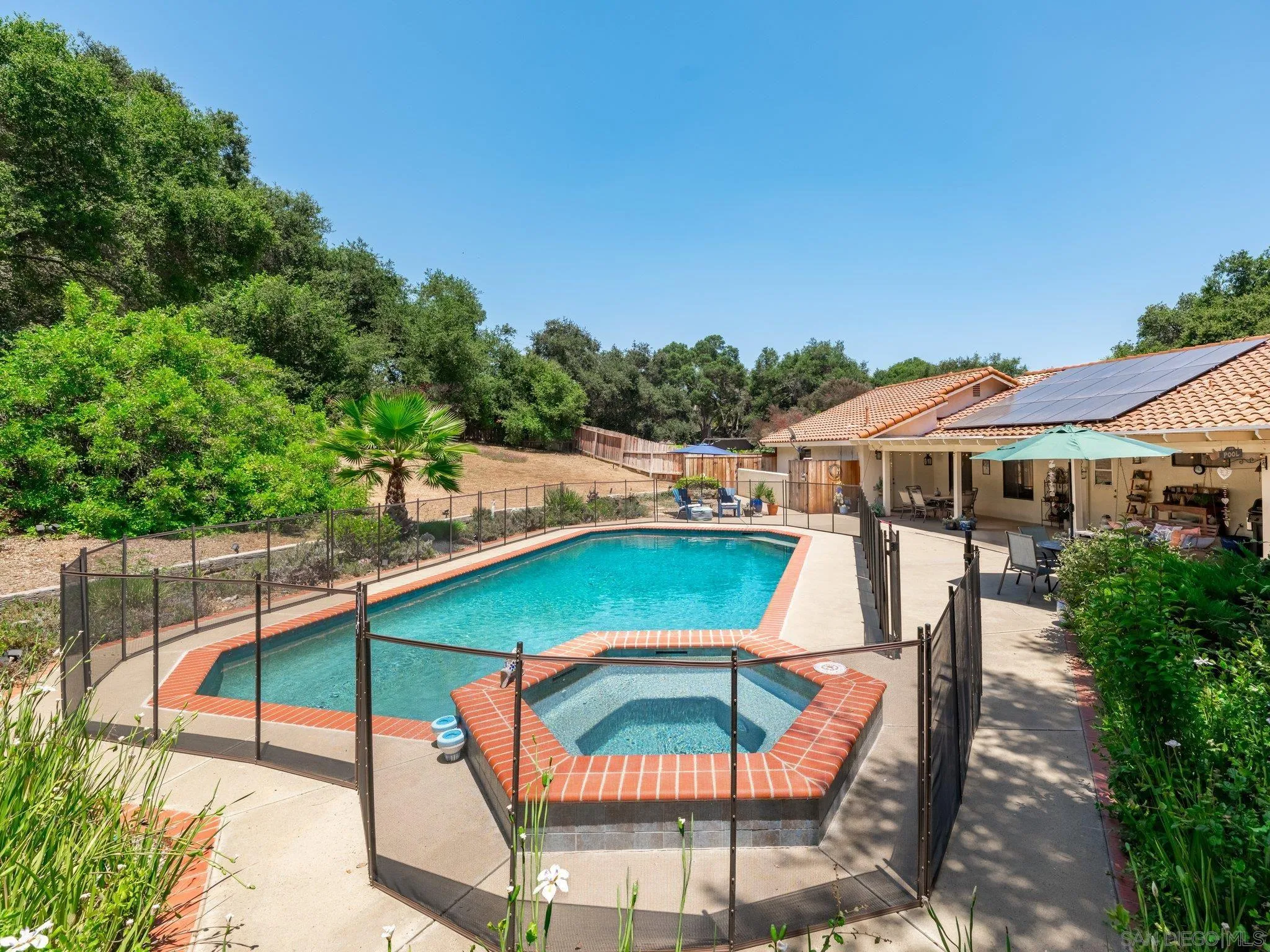 16635 Shady Oaks Drive