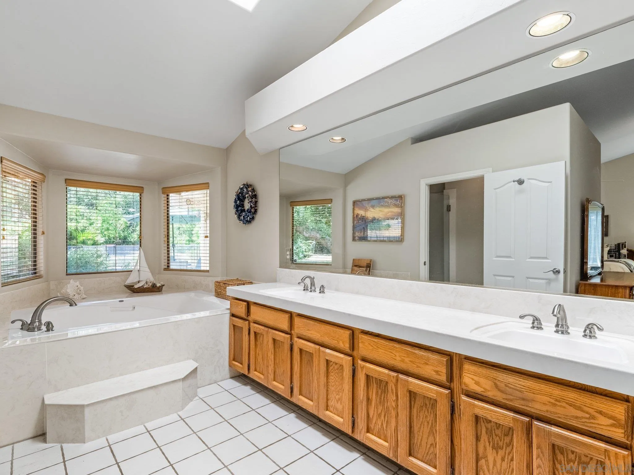 16635 Shady Oaks Drive