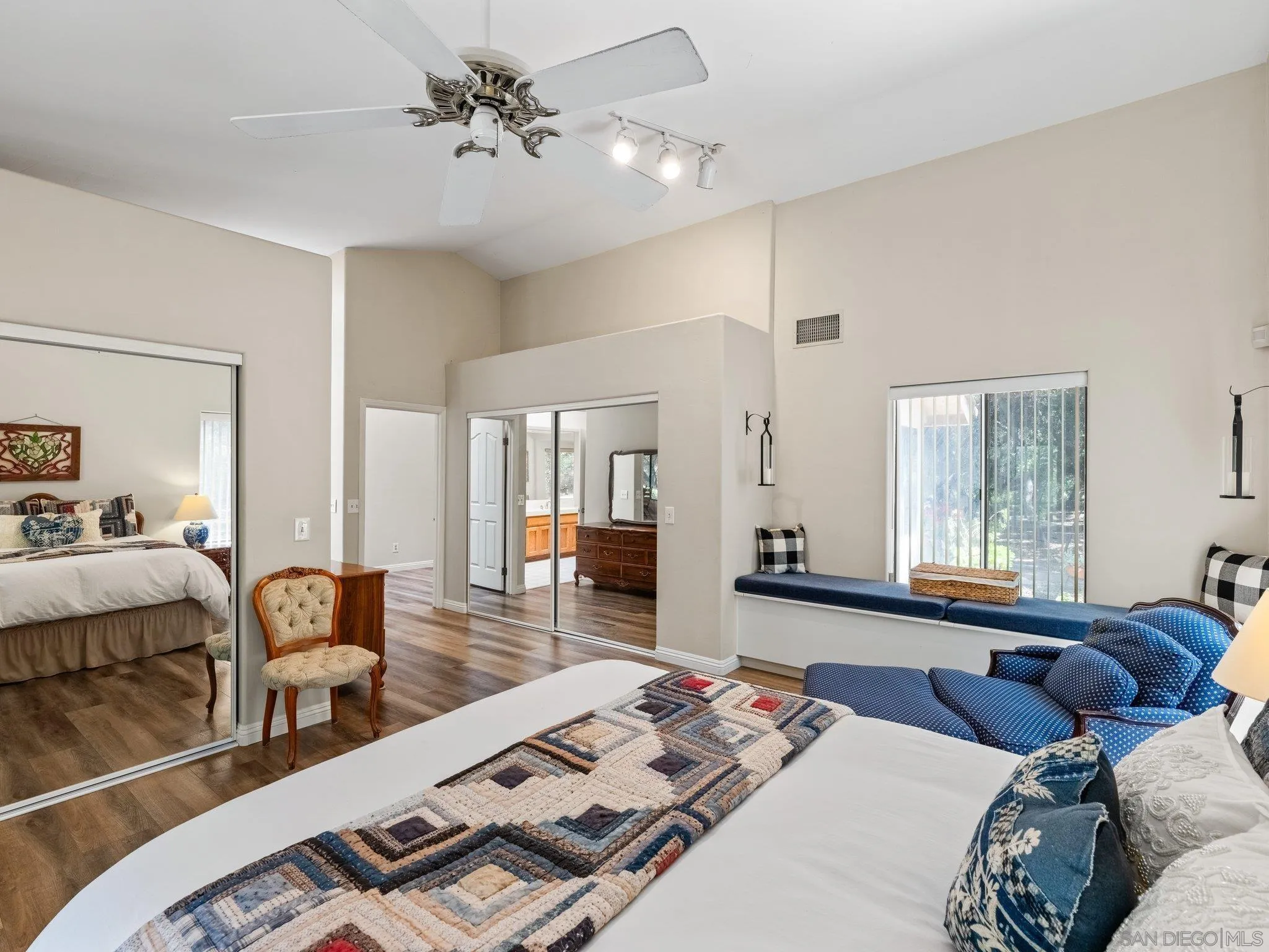 16635 Shady Oaks Drive