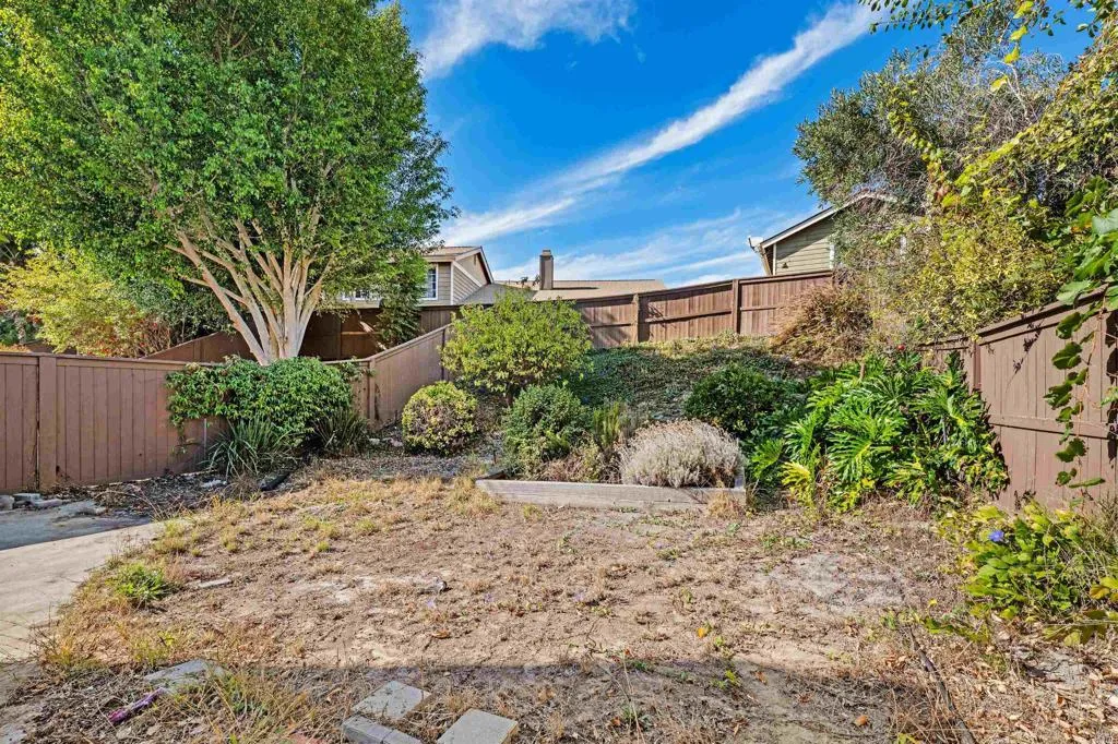 2992 Lexington Circle