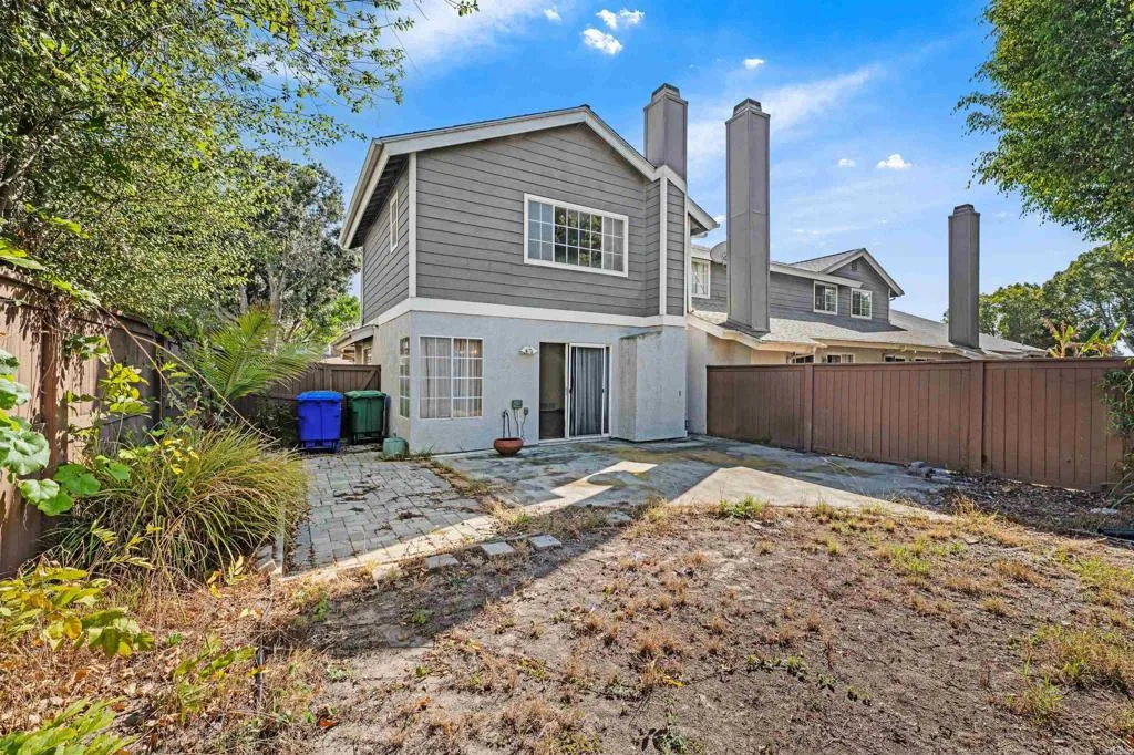 2992 Lexington Circle