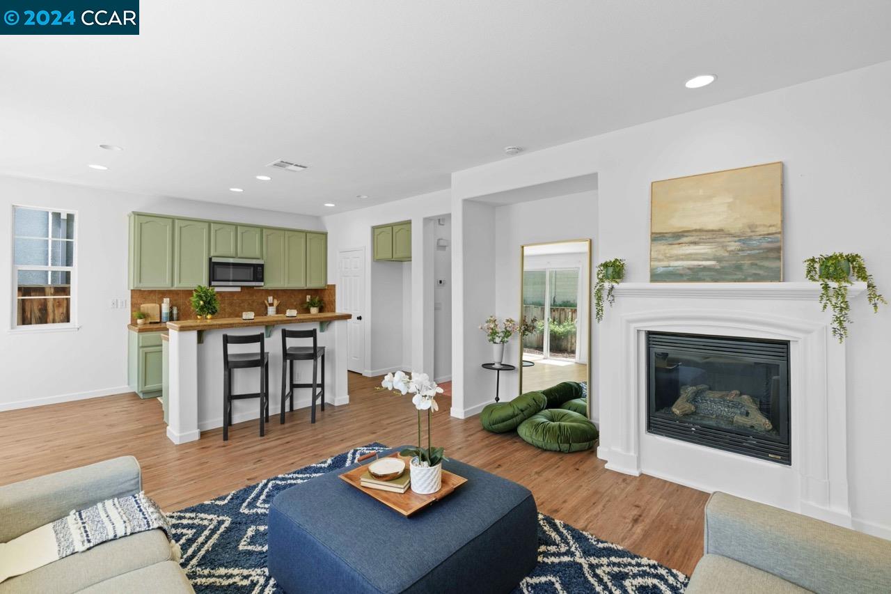 1046 Bending Willow Way