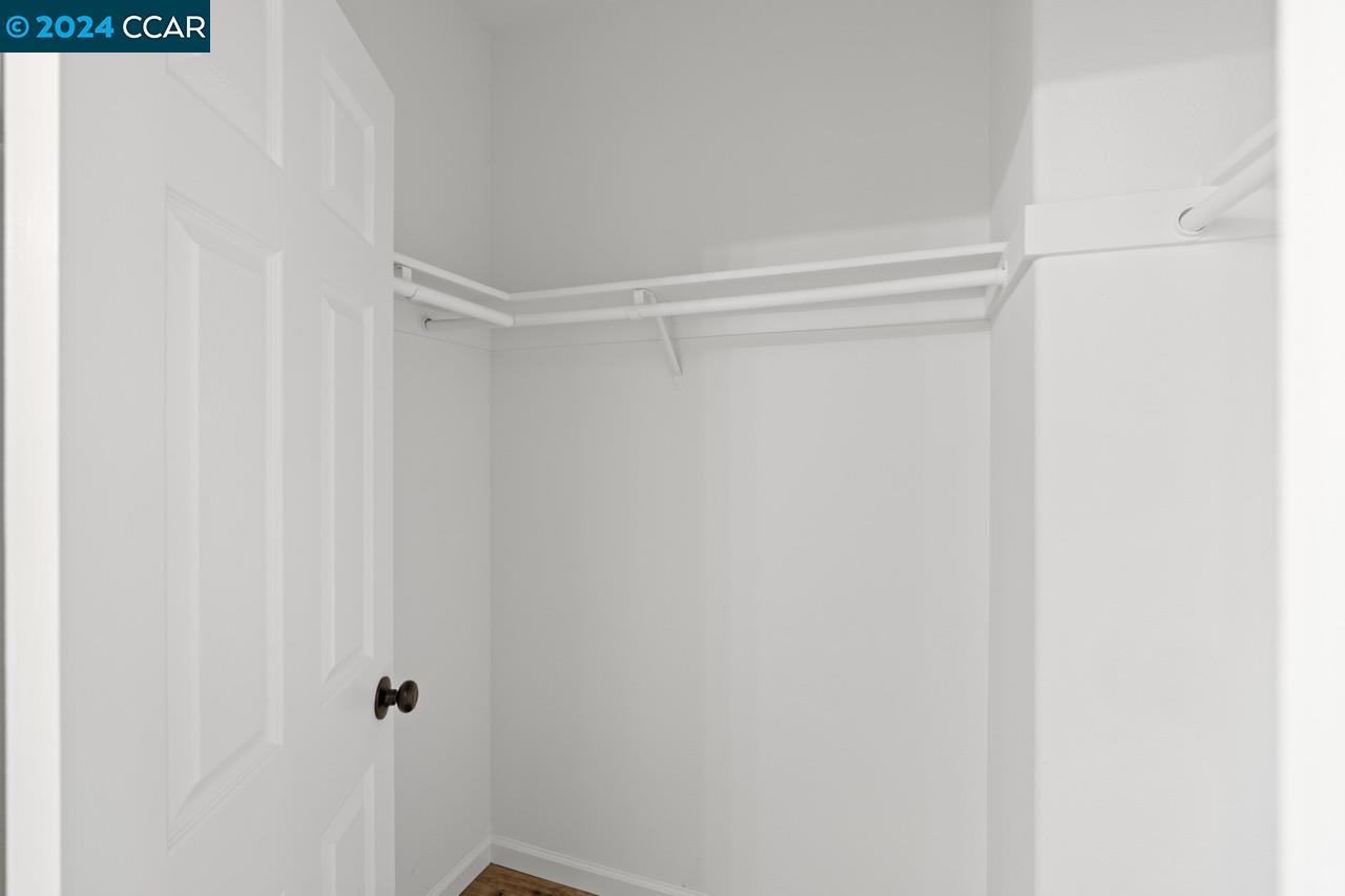 1046 Bending Willow Way