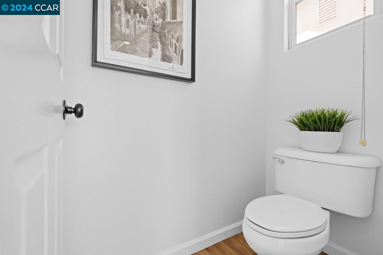 1046 Bending Willow Way