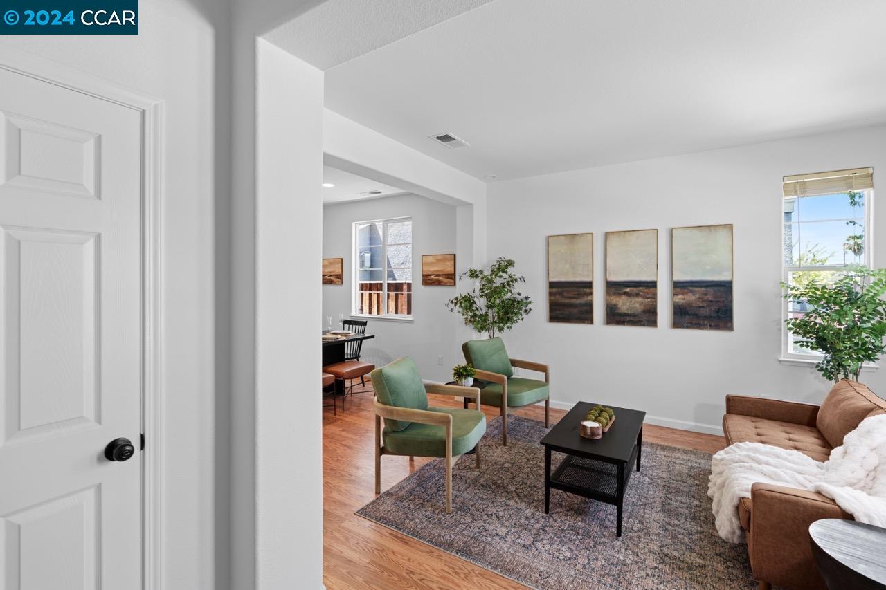 1046 Bending Willow Way