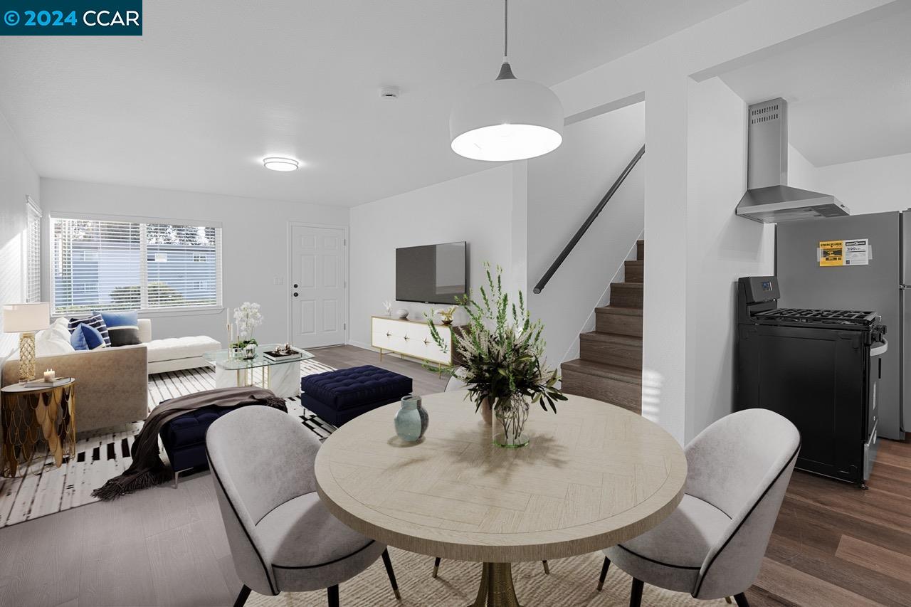 7874-7876 Bancroft Ave.