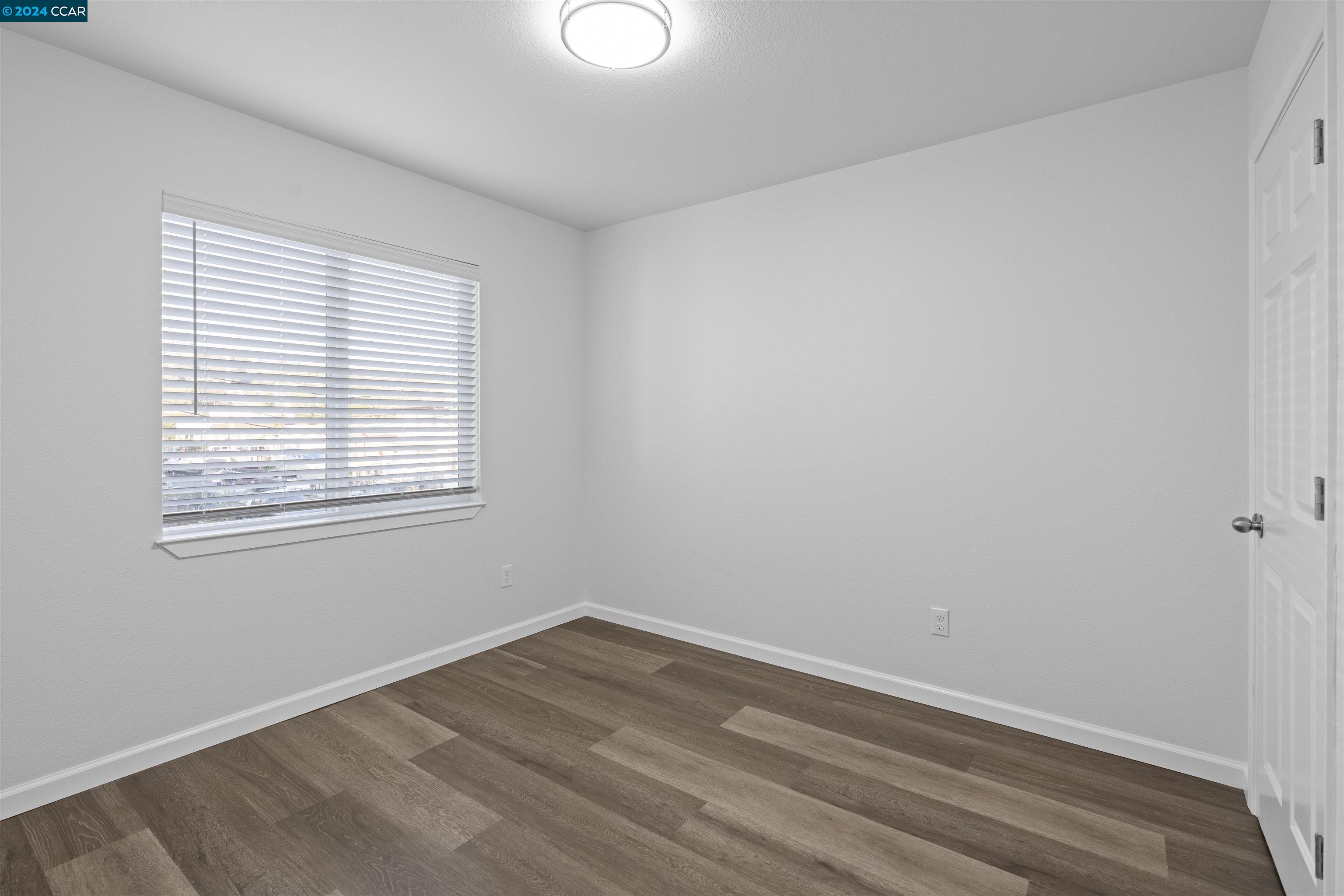 7874-7876 Bancroft Ave.