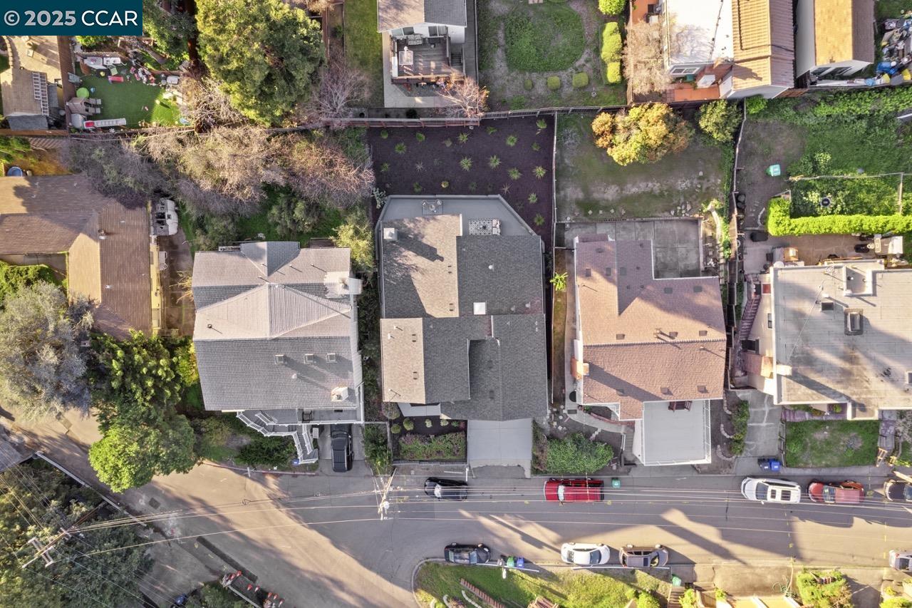 2144 Pomar Vista St.