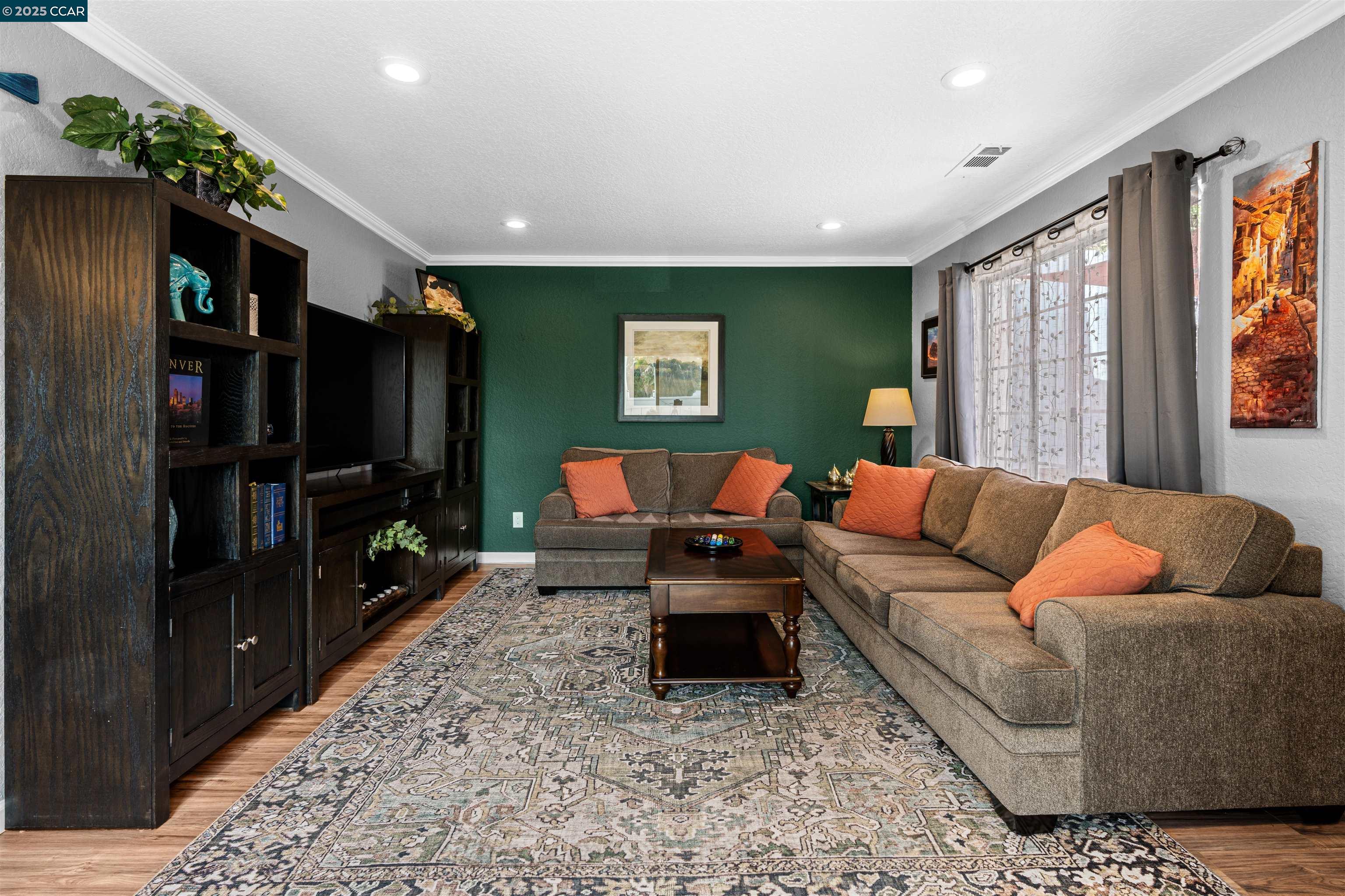 1251 Sandy Bridges Ct