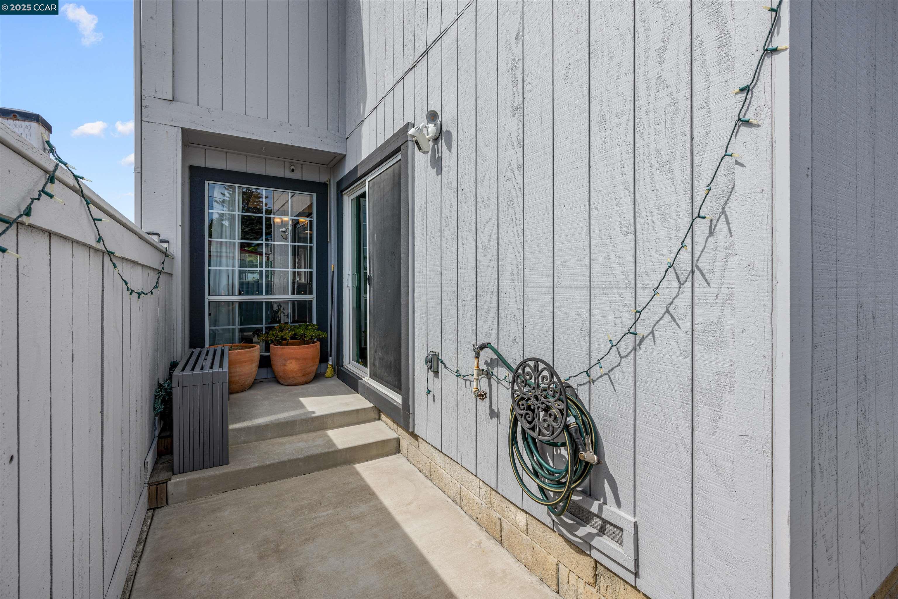 1251 Sandy Bridges Ct