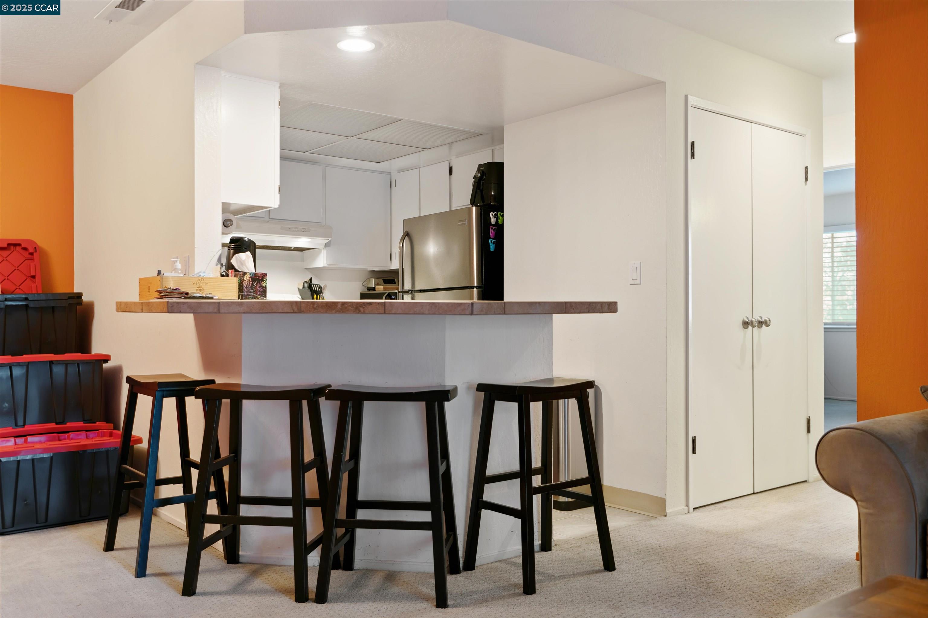 1089 Wesley Court # 8