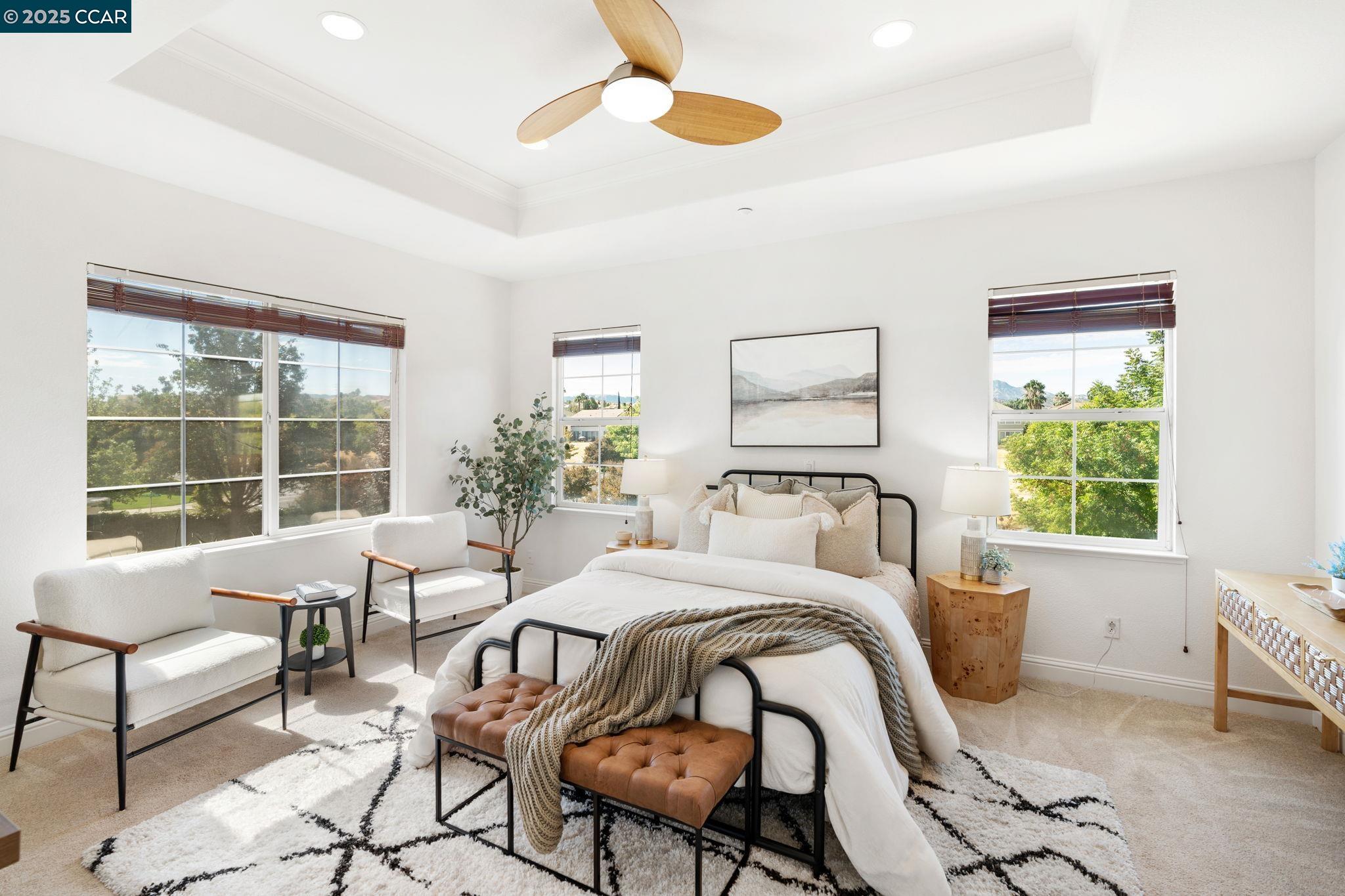 101 Pebble Ct