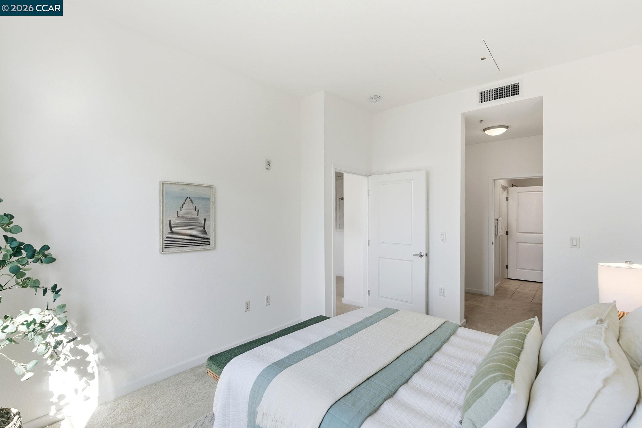 1488 El Camino Real # P5