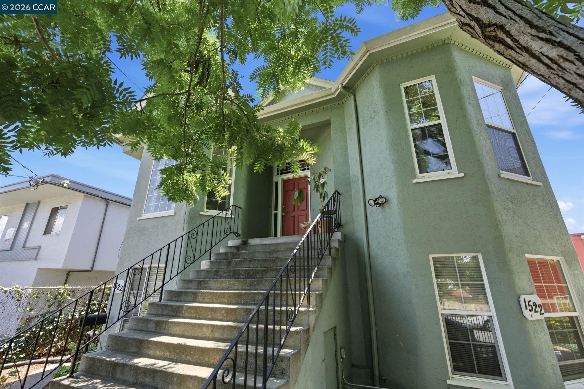 1522 Harmon St
