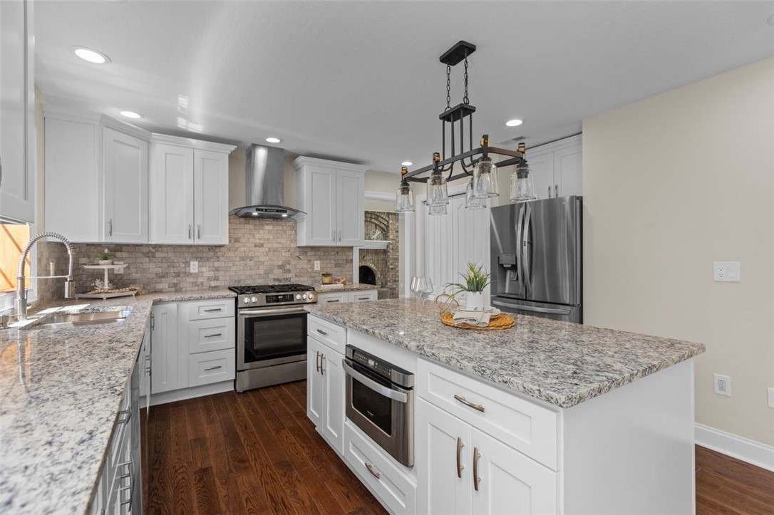 7021 Bennington Woods Dr.