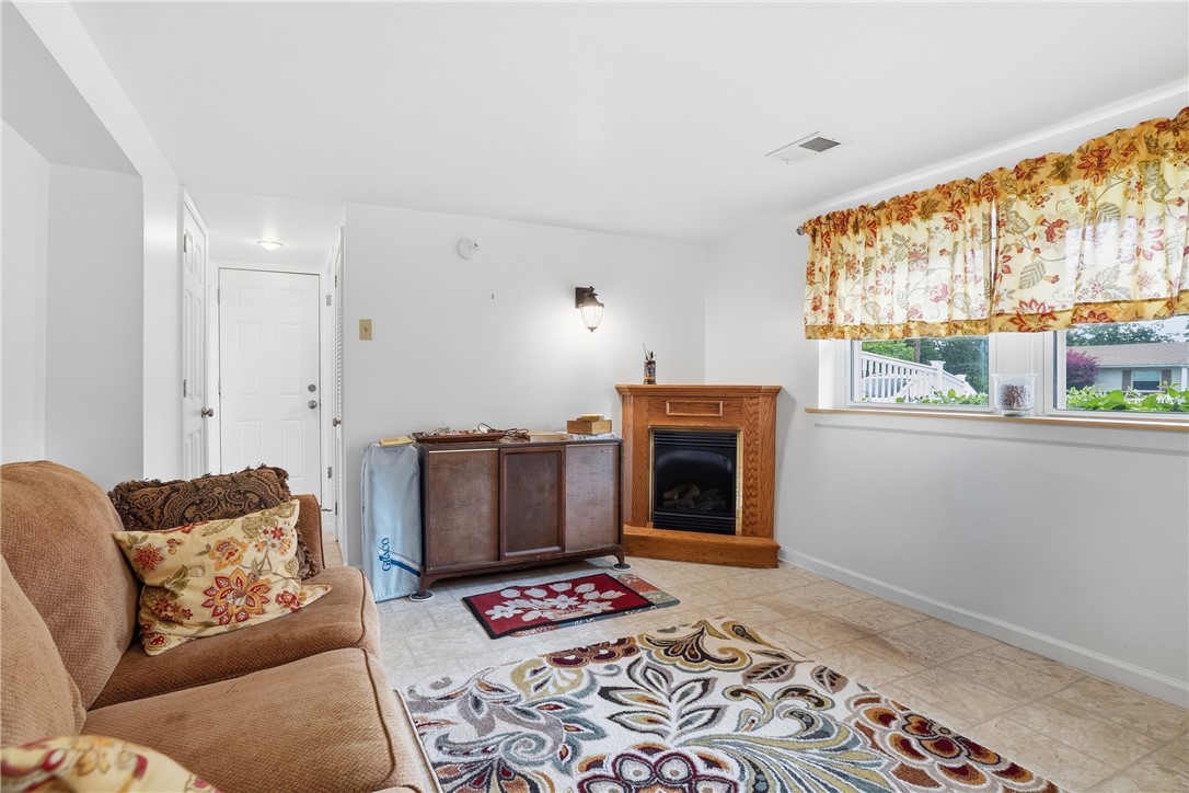 566 Sautter Dr