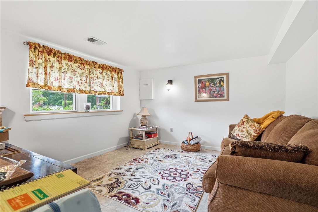 566 Sautter Dr
