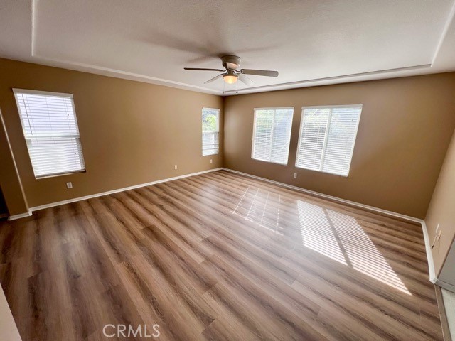 29751 Maxmillian Avenue