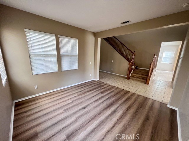 29751 Maxmillian Avenue