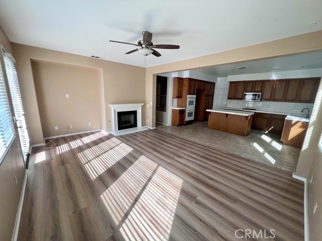 29751 Maxmillian Avenue