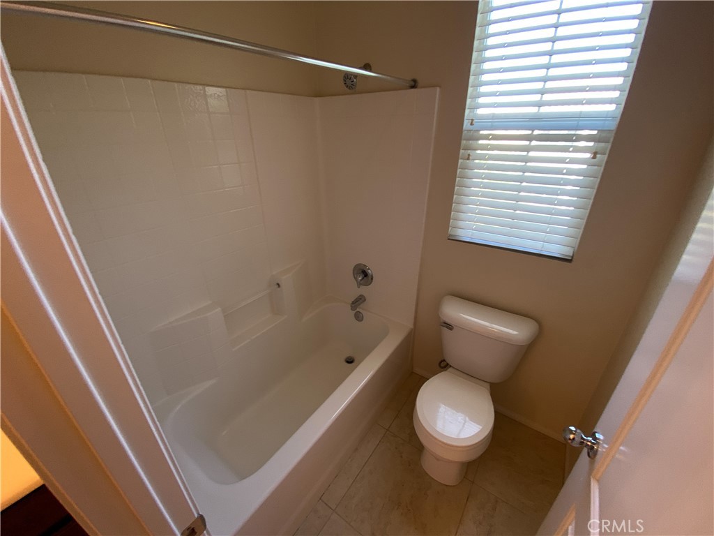 31925 Red Pine Way Unit: 77